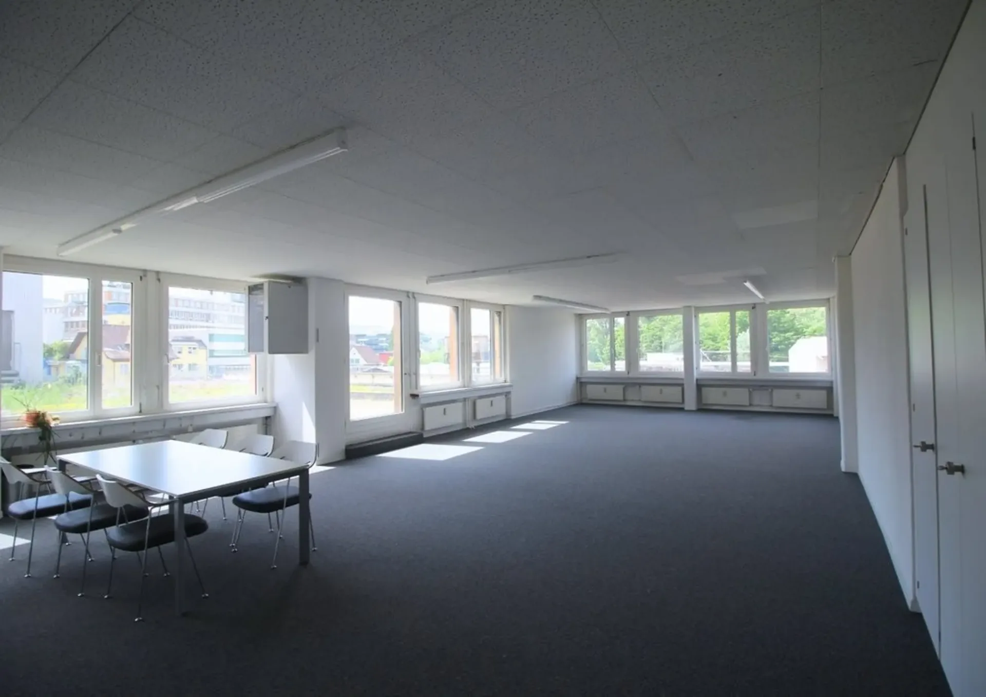 95m² Büro, 8953 Dietikon
