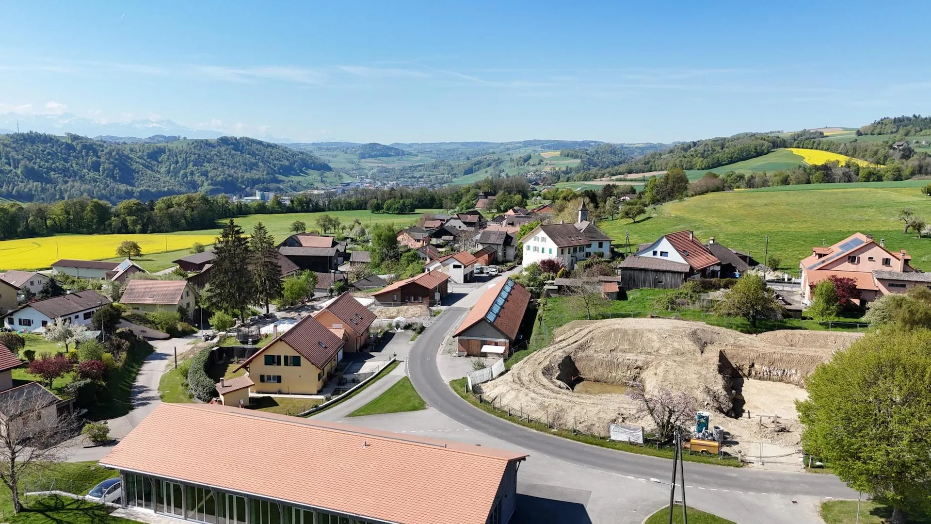 Villa contemporaine de 5.5 pièces avec grand jardin privatif à Bussy-sur-Moudon