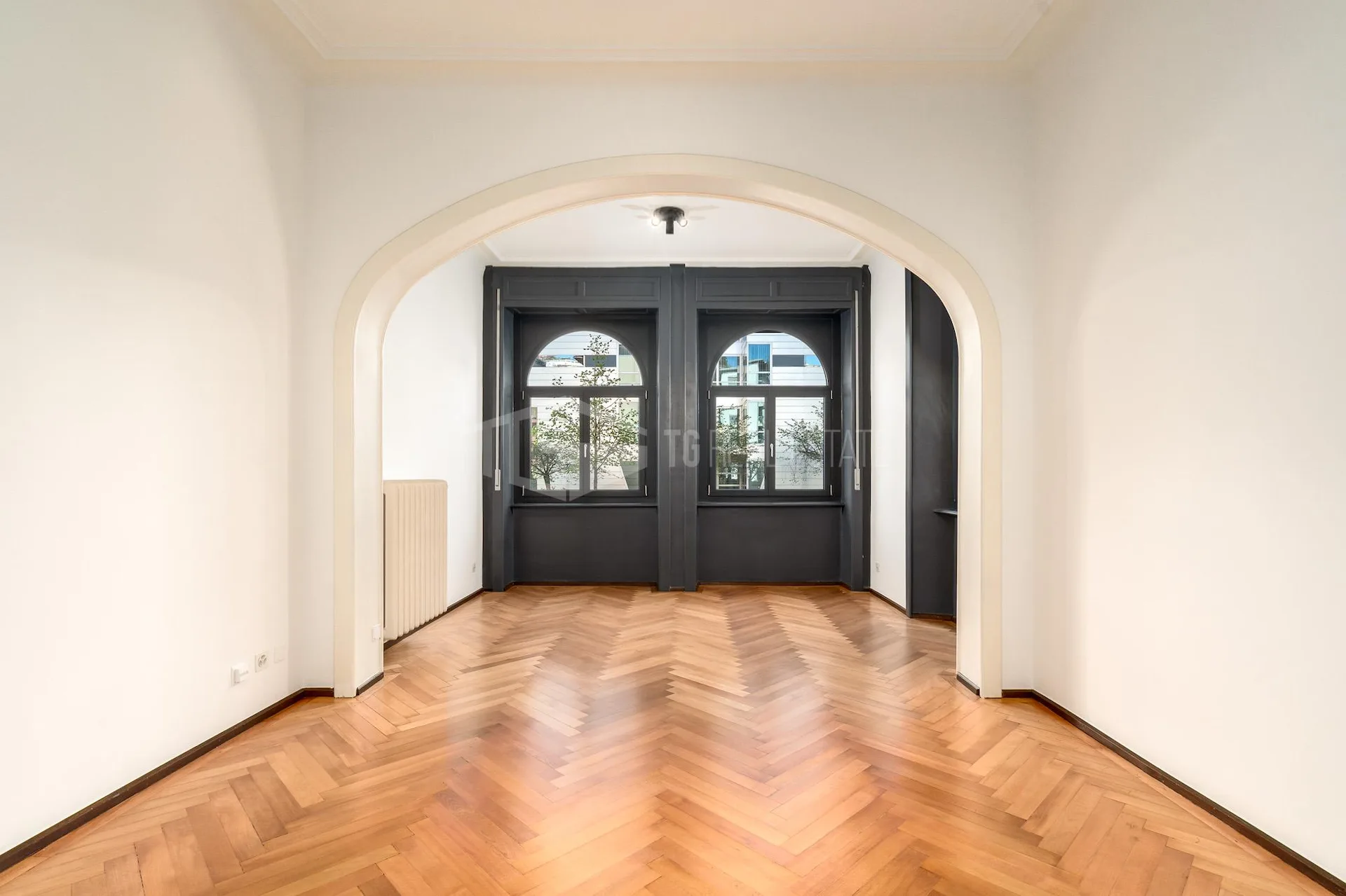 Elegantes 4.5-Zimmer-Wohnung in einem Altbau in der Lugano-Innenstadt