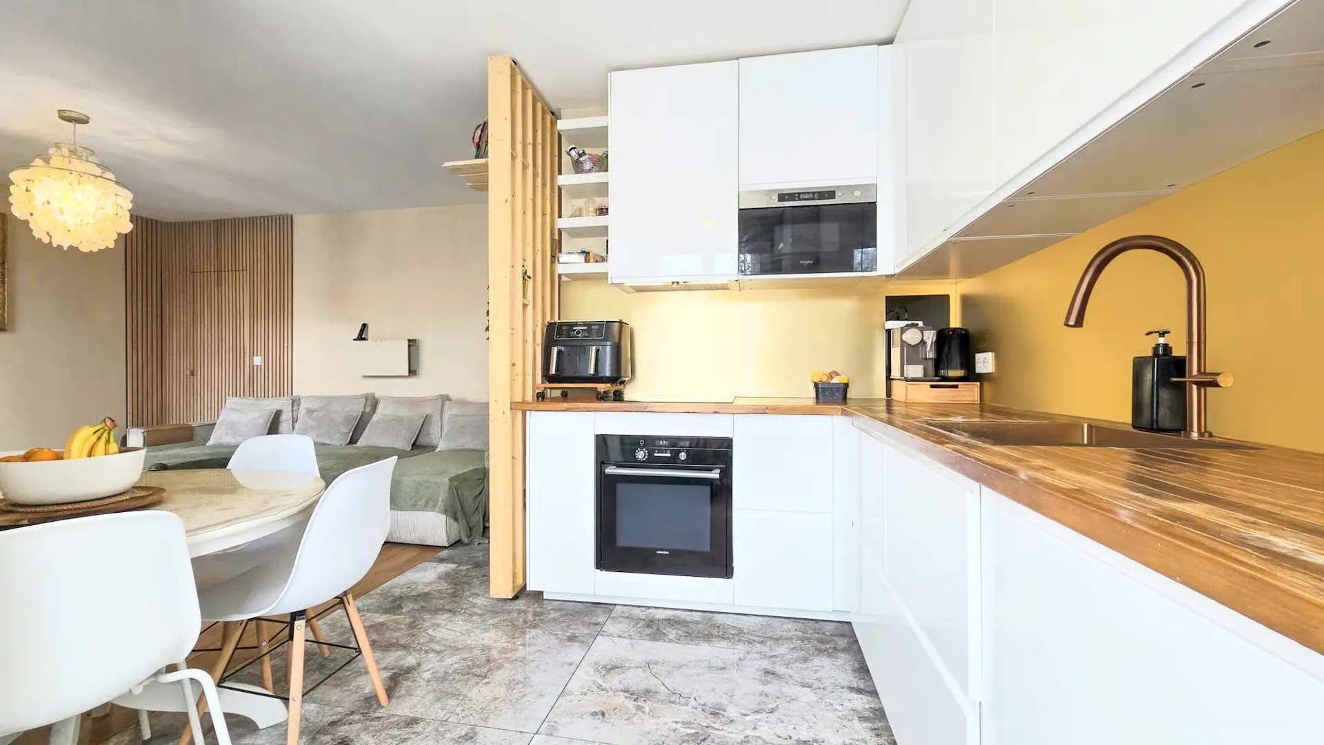 T4-Wohnung mit Balkon, Keller und Parkplatz in Romagny, Annemasse