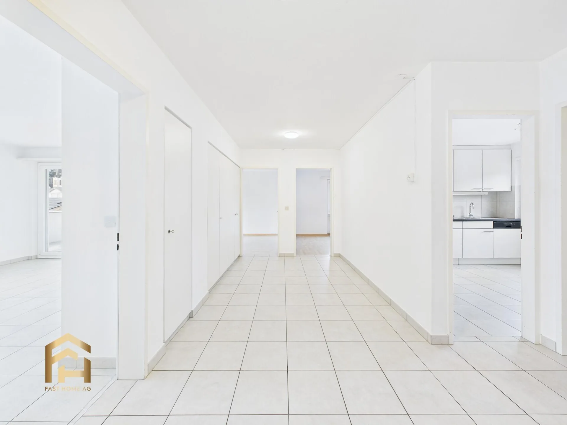 Wohntraum im Wallis  4.5 Zimmer, Balkon und viel Licht