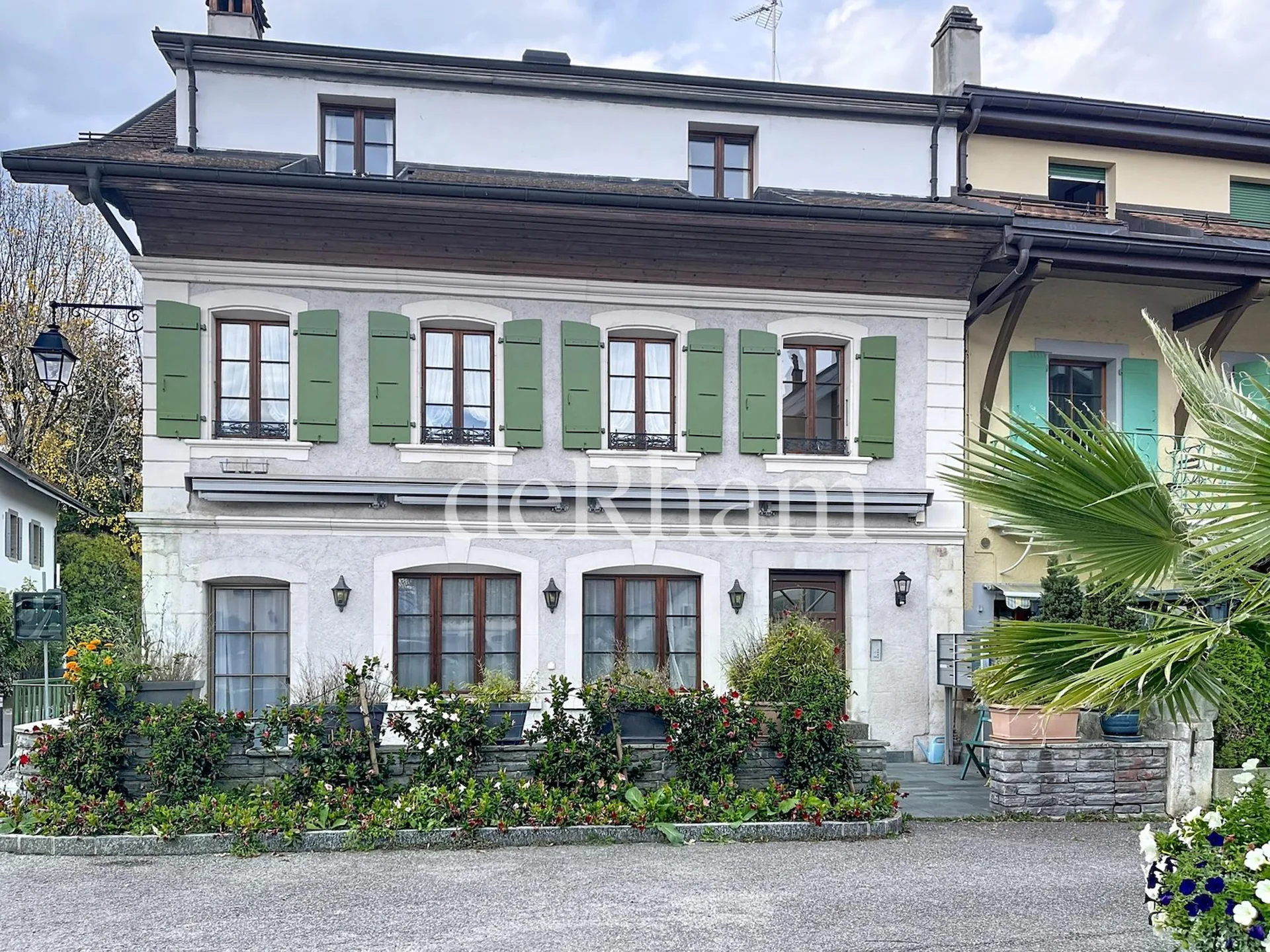 Image 10