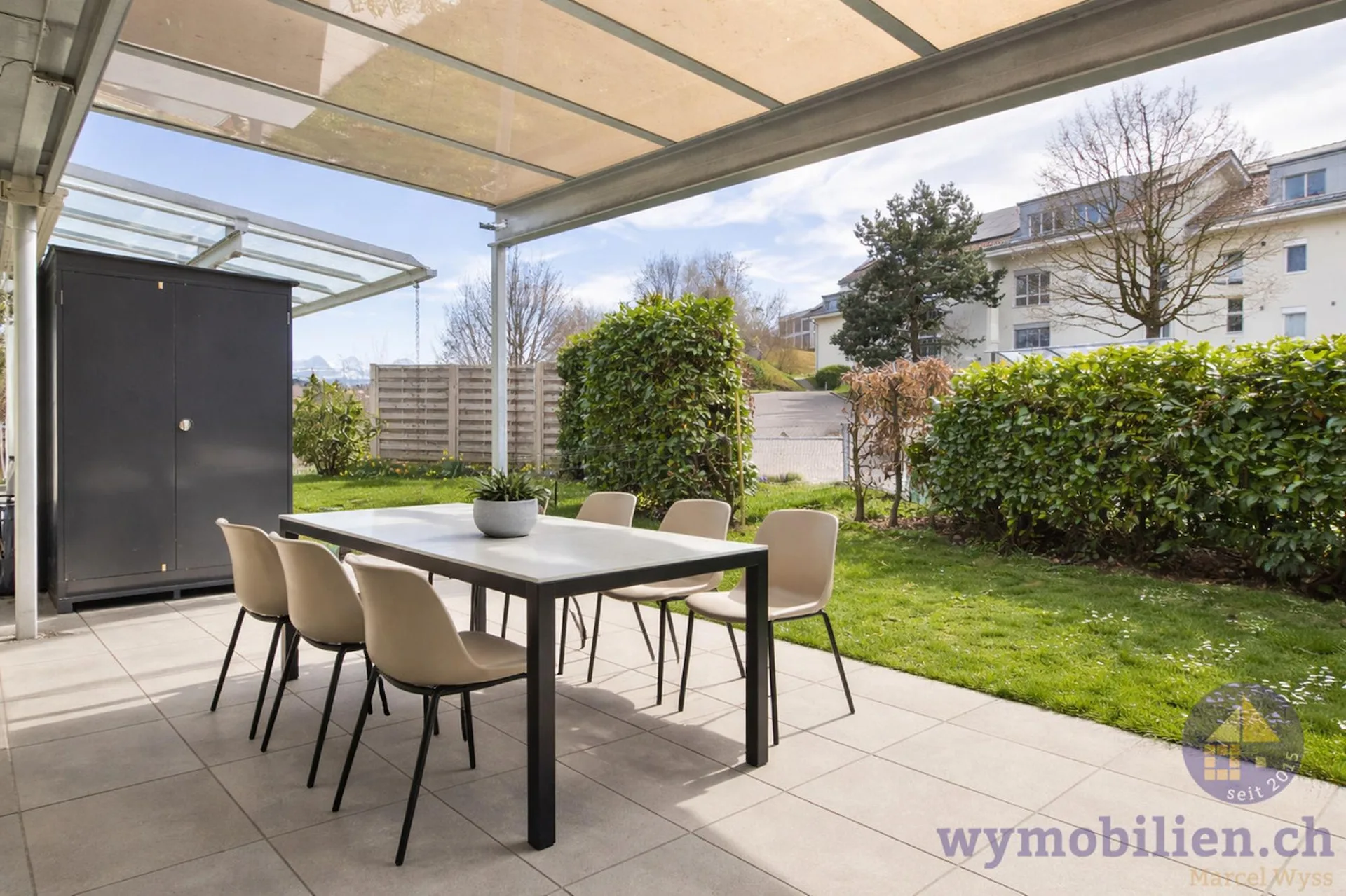 Exclusive ownership apartment in Muri-Gümligen - MFH with only 3 parties