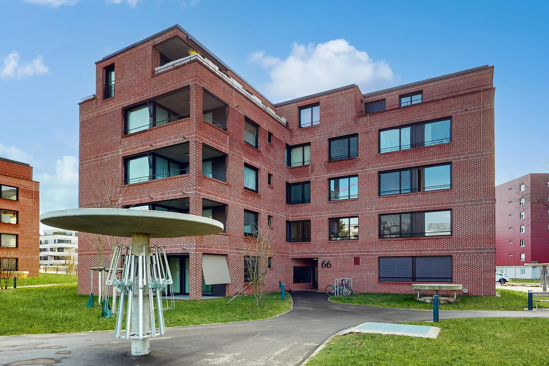 Appartement moderne de 3,5 pièces à Regensdorf