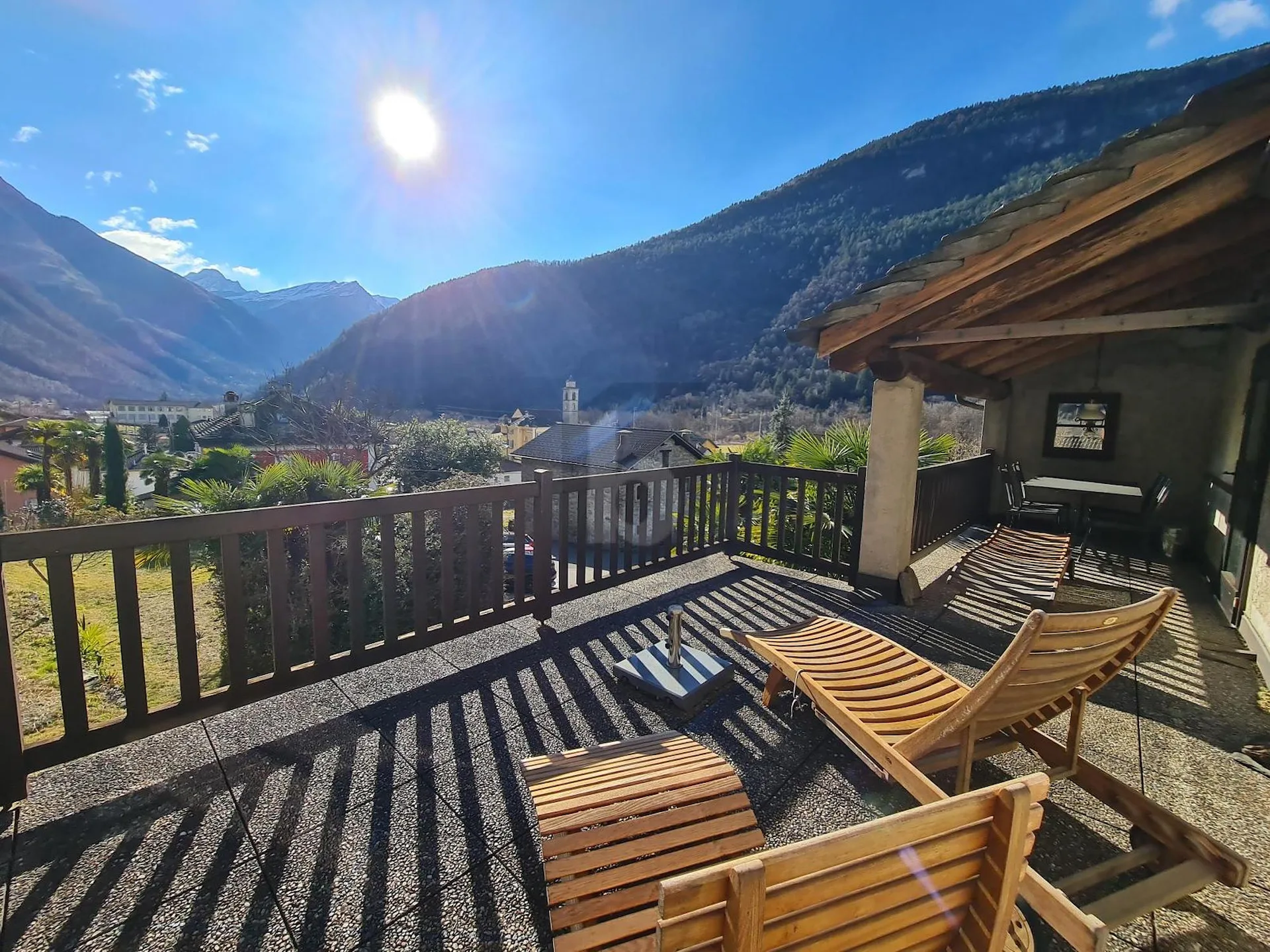 MERAVIGLIOSA TRA IL SOLE E LA NATURA