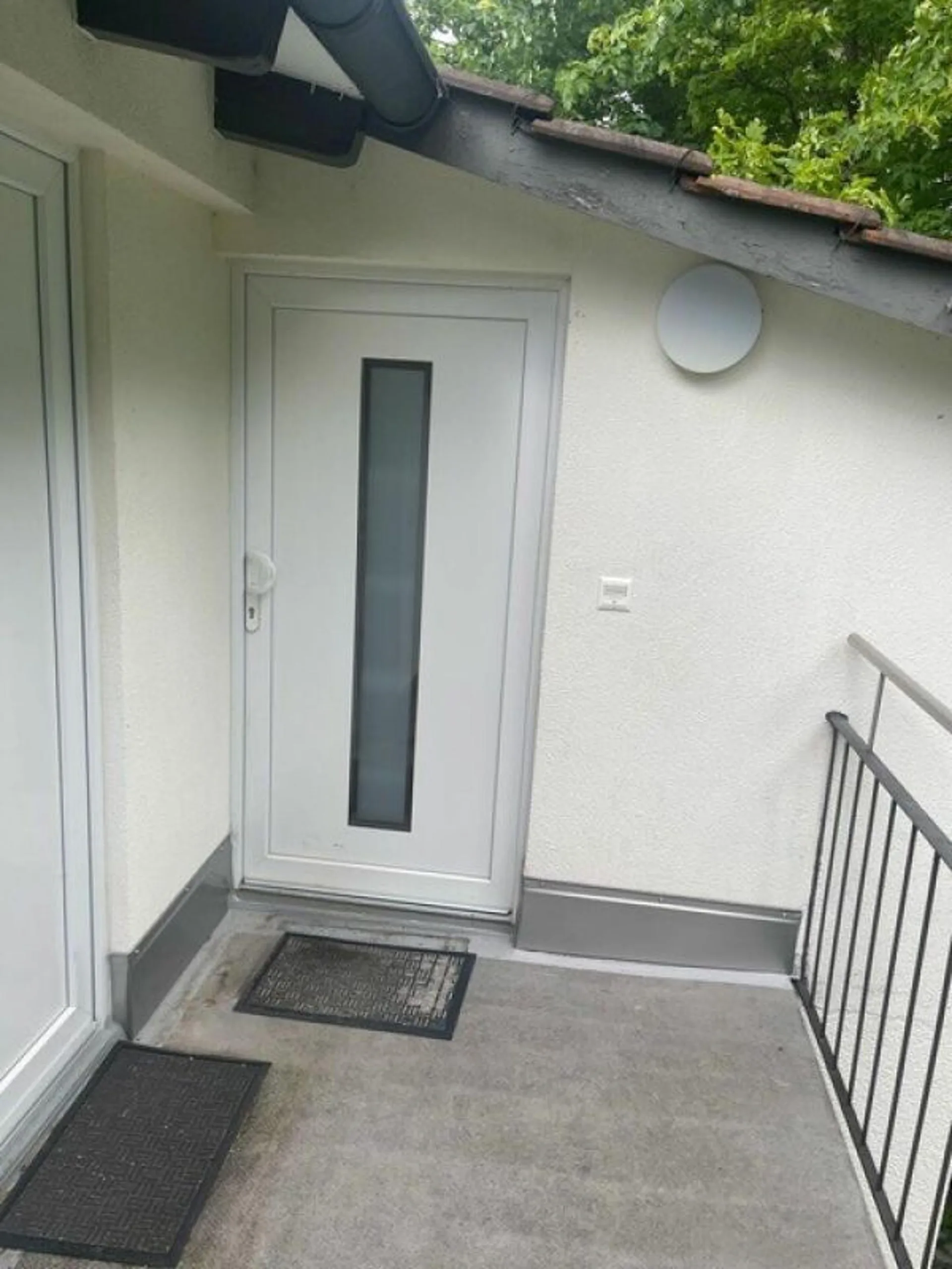 Moderne und charmante Dachwohnung!