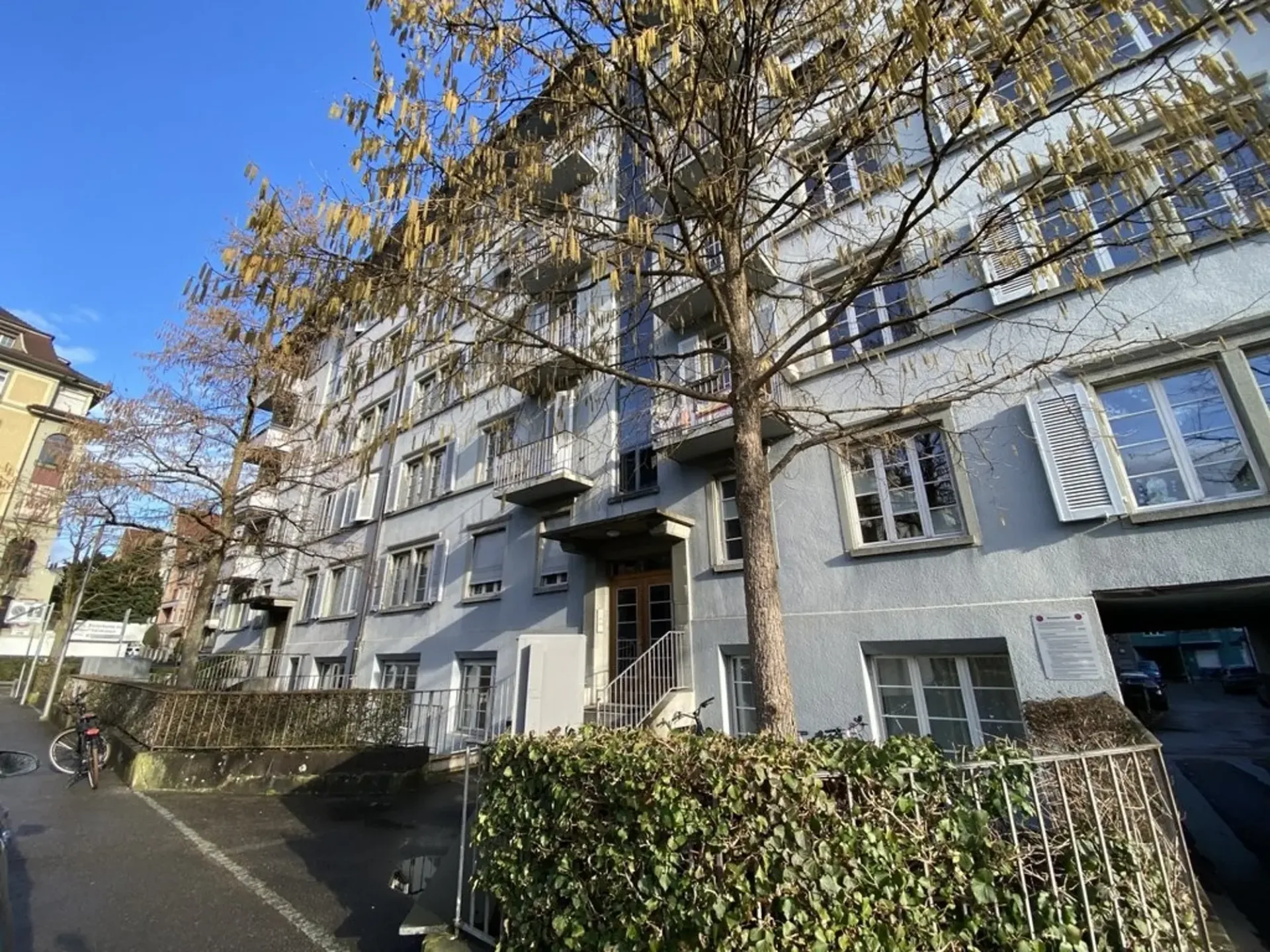 Maisonette-Dachwohnung in der Stadt!