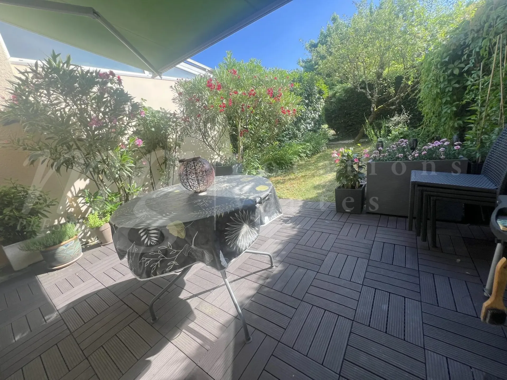 RAVISSANTE MAISON FAMILIALE AVEC JARDIN SUD