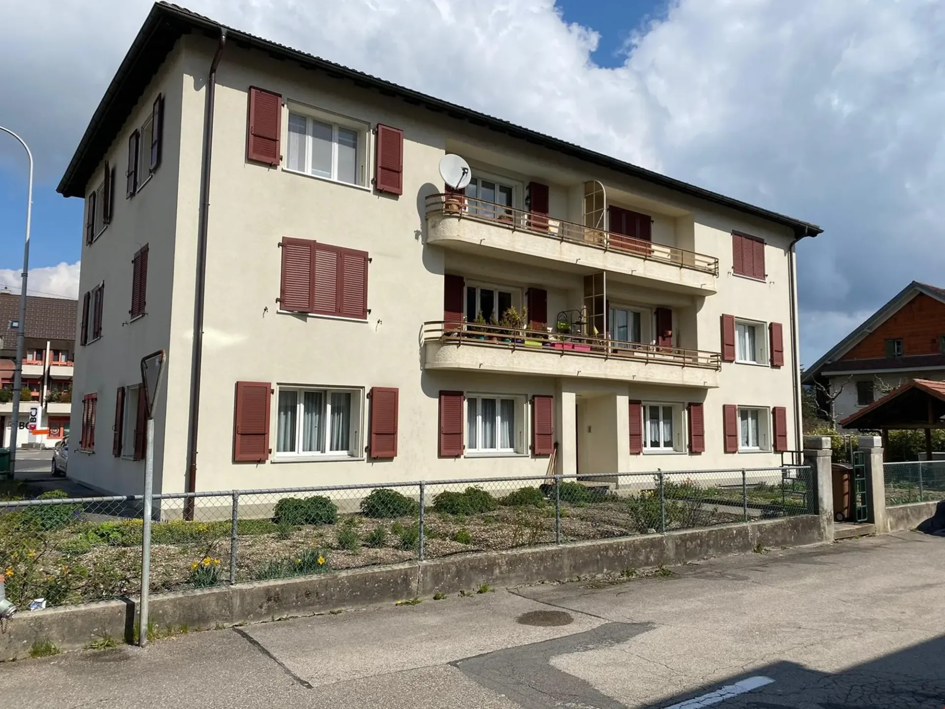 Bel appartement de 3 pièces au rez