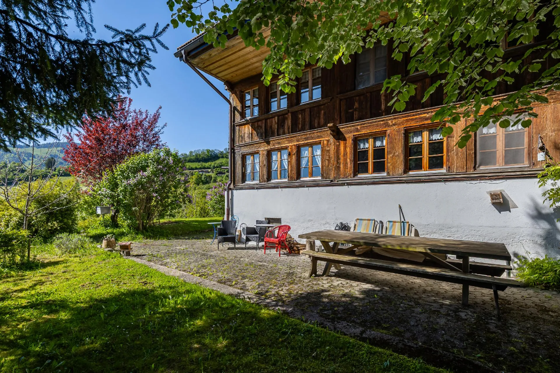 Charmantes Dorfhaus mit bezauberndem Garten