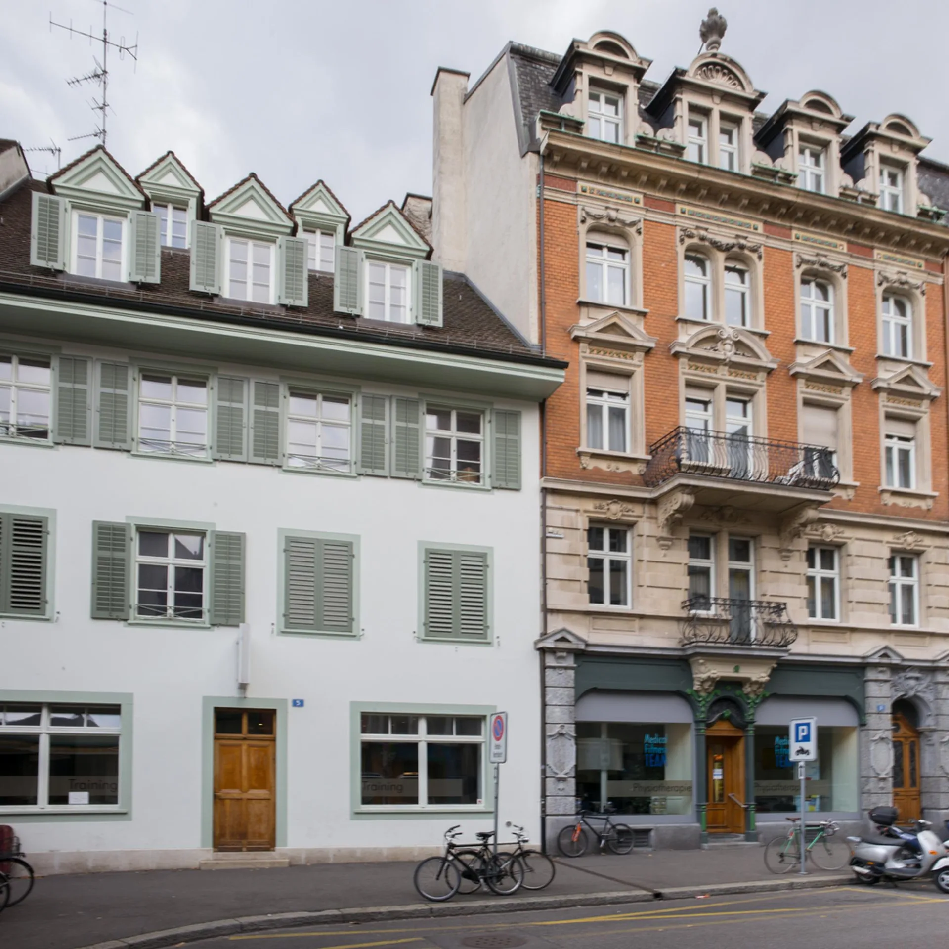 Charmante Altbauwohnung an zentraler Lage