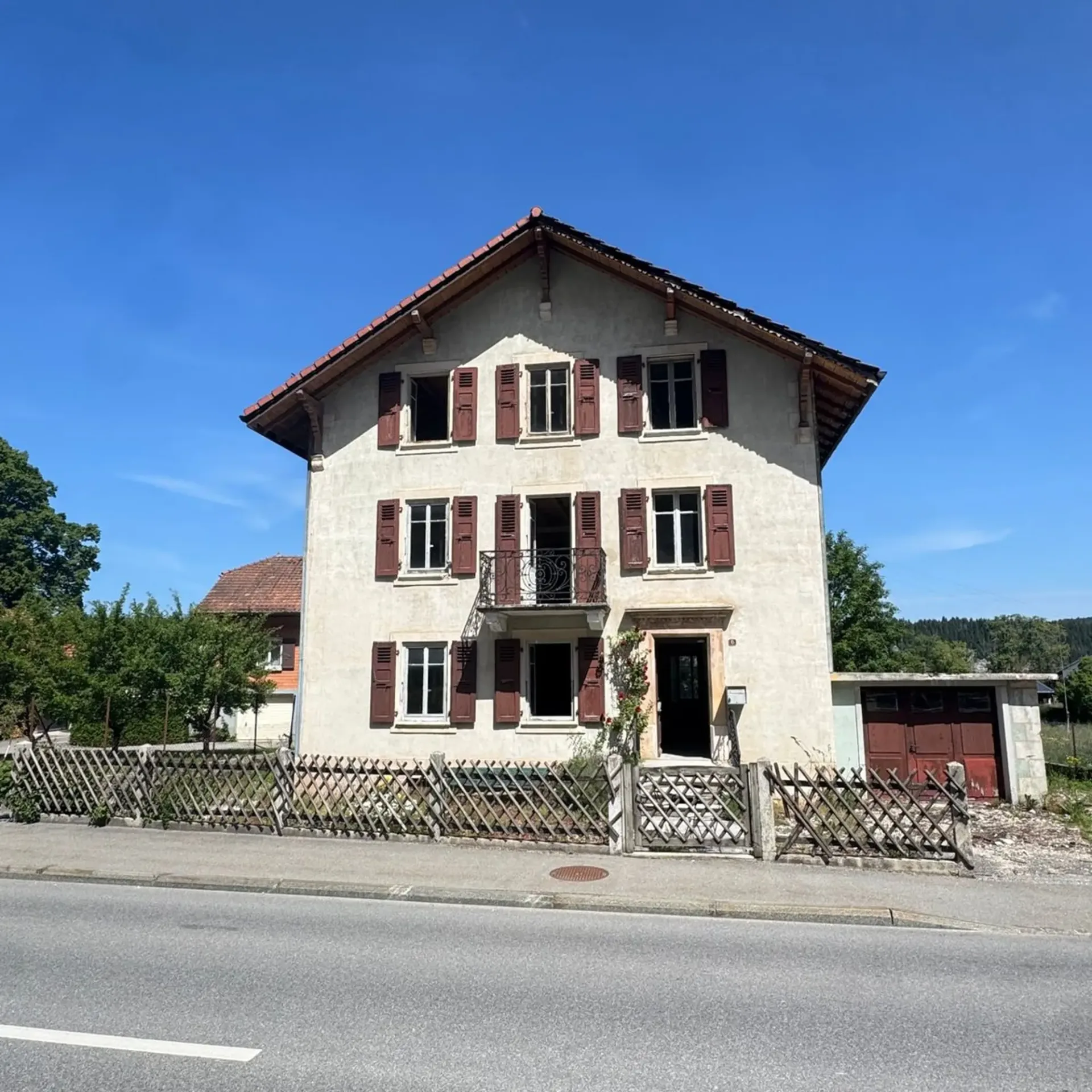 Maison à rénover avec la possibilité de créer des appartements