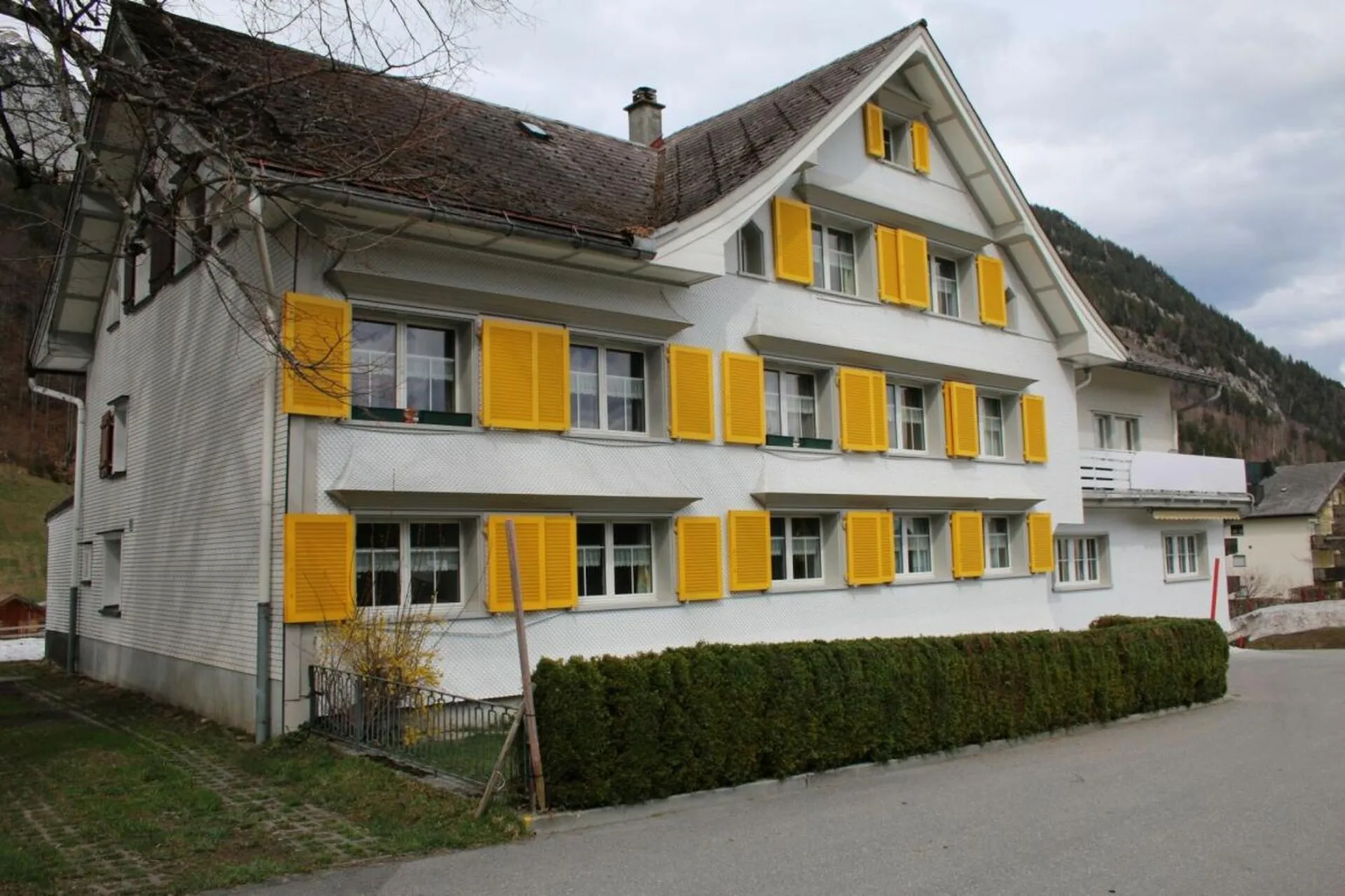 5.5 Zimmerwohnung möbliert in Wildhaus zu vermieten per sofort