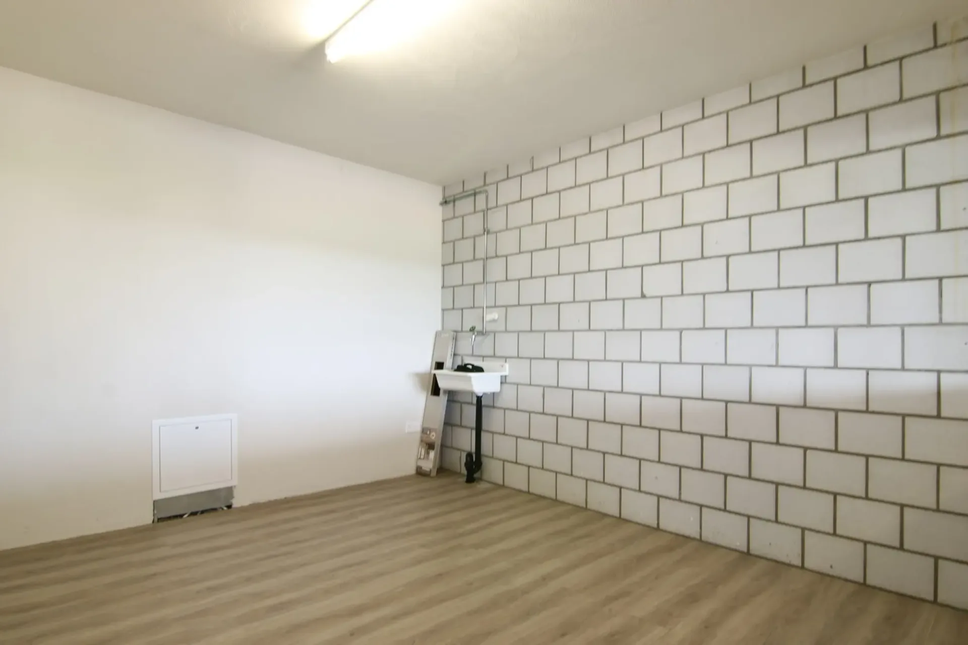 Hobbyraum zu vermieten