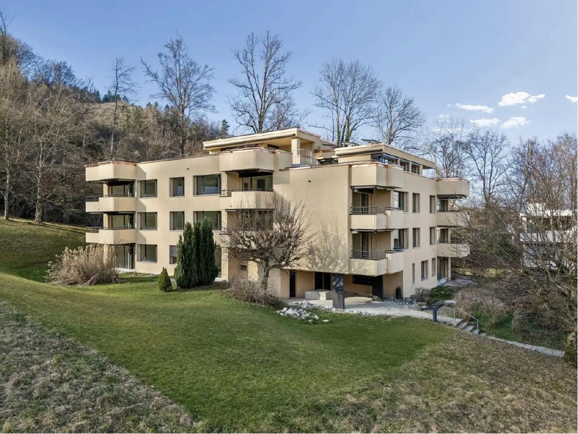 Erstbezug: Stilvolle 4.5-Zimmer-Wohnung in Adliswil