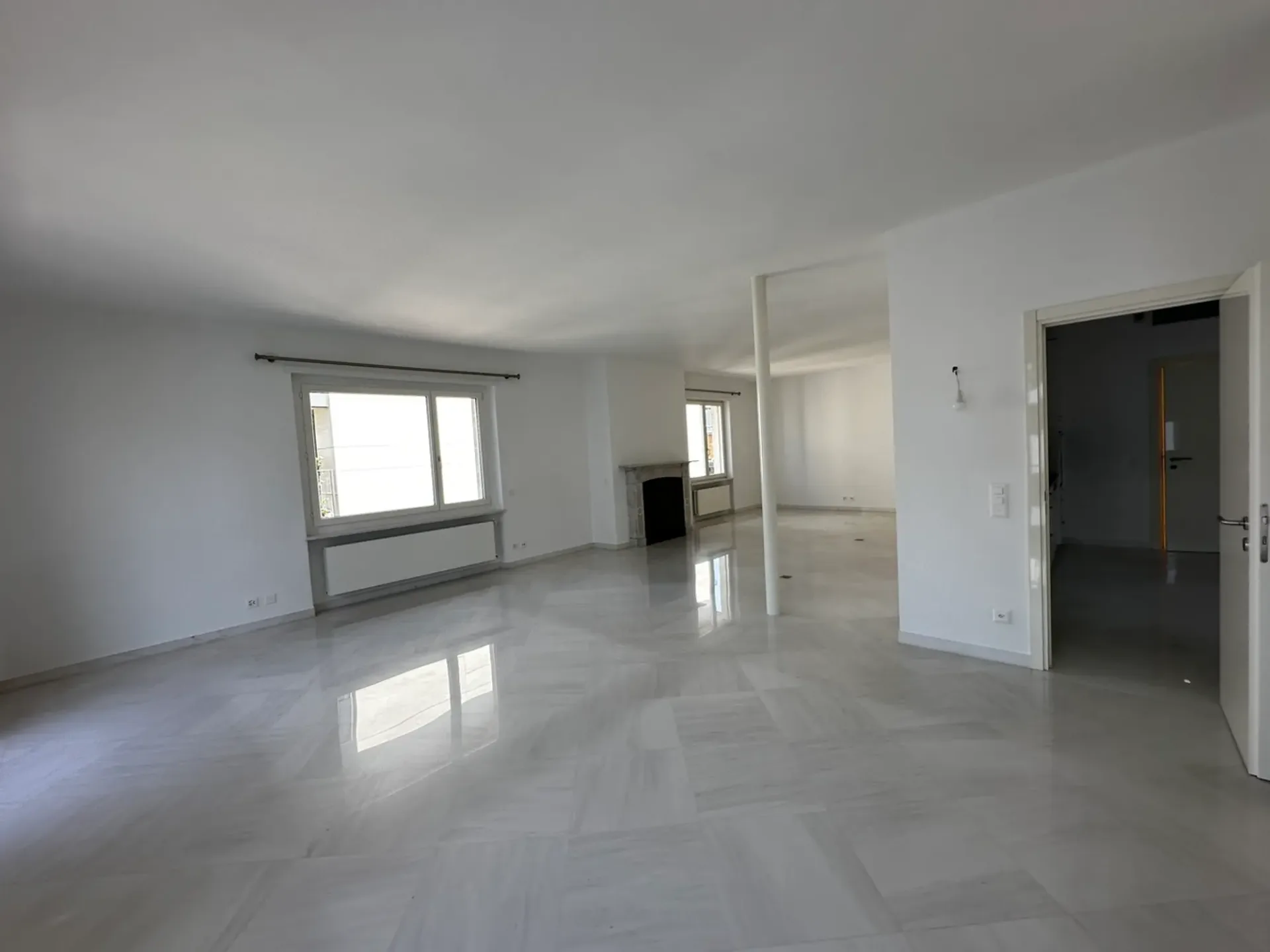 Luxuriöse neue Wohnung zur Miete in Lugano. 3.5 Zimmer 170 m².