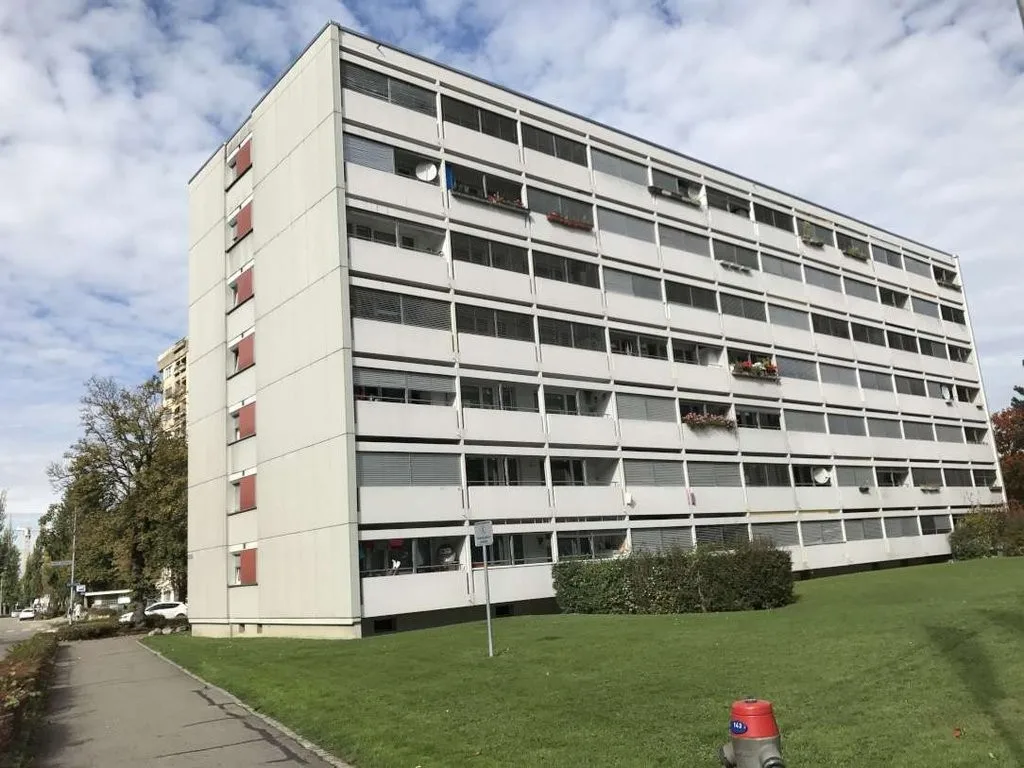 3-Zimmerwohnung im Zentrum von Spreitenbach zu vermieten!