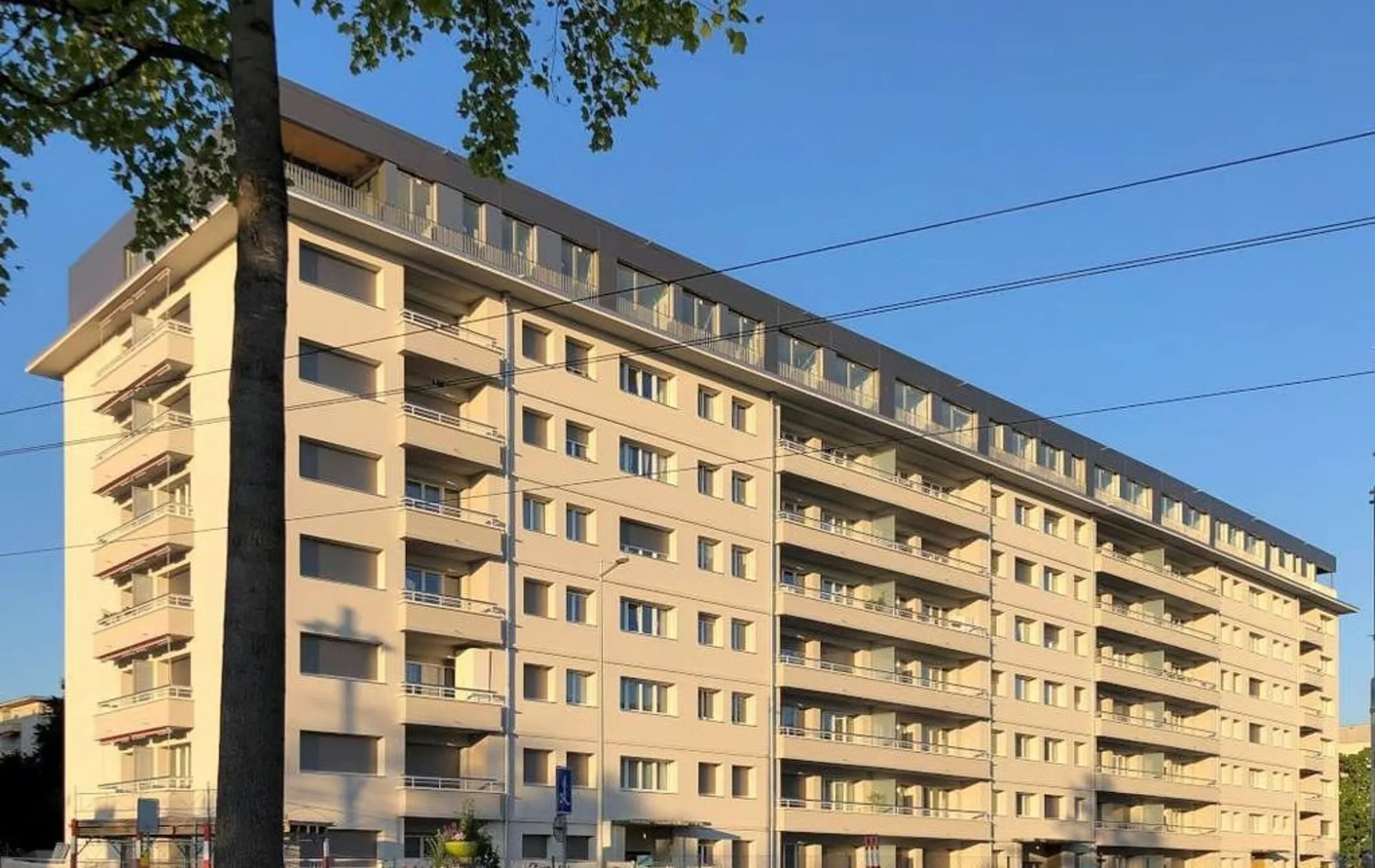 Prächtige 5-Zimmer-Wohnung, nahe allen Annehmlichkeiten