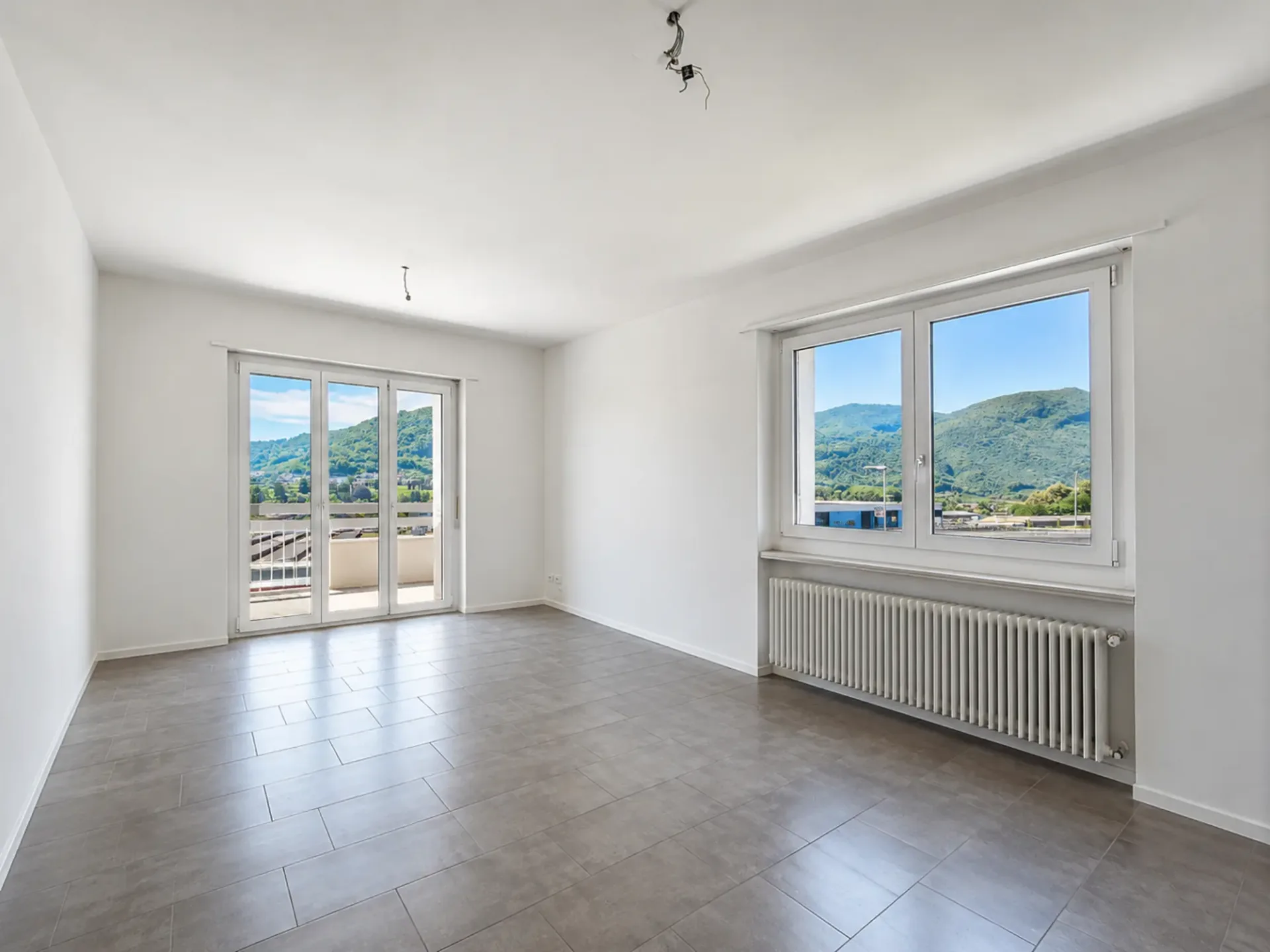 Mendrisio: Affittasi 2 confortevoli appartamenti 3.5 locali rinnovati, in posizione strategica