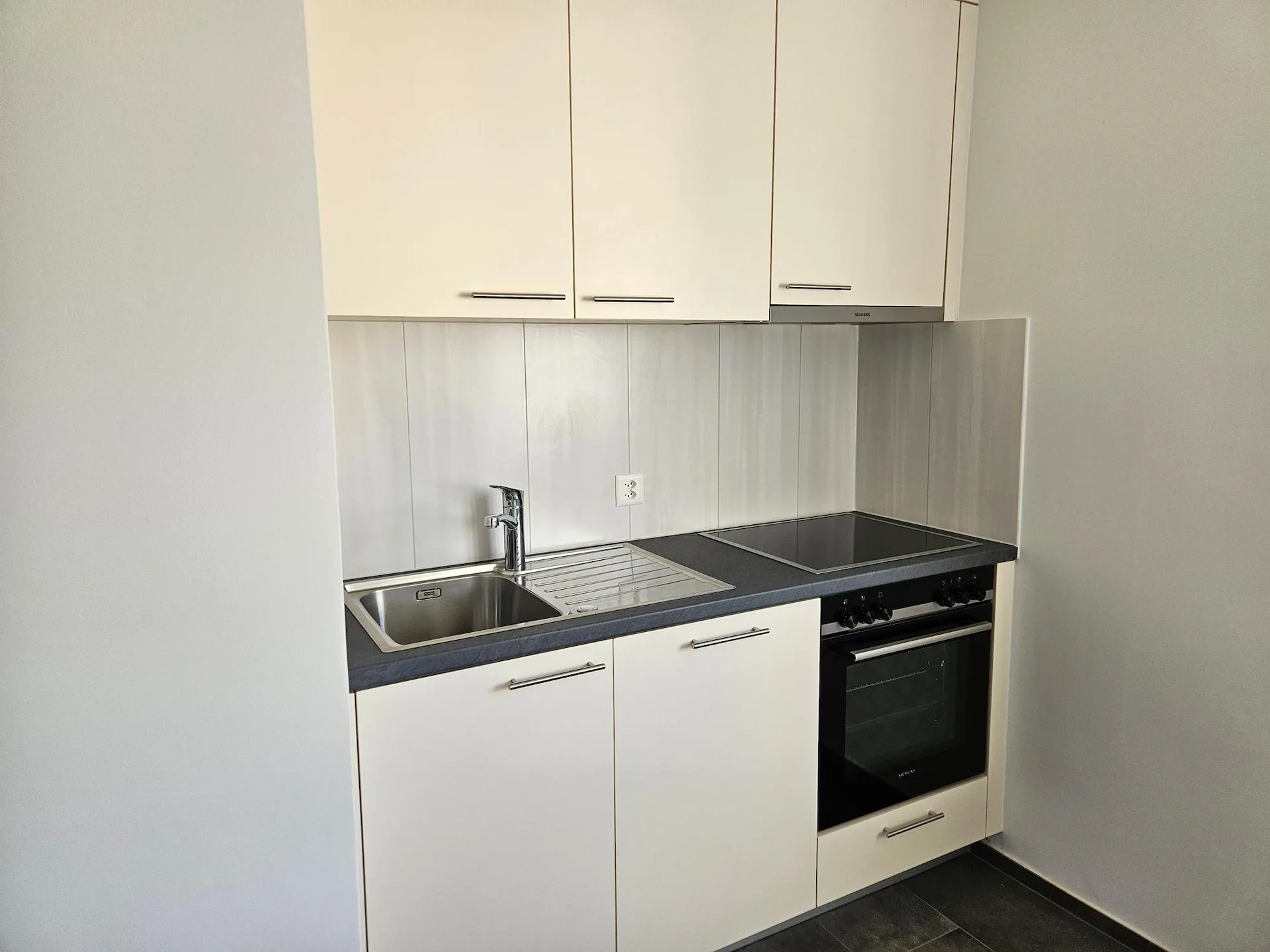 Renoviertes 4-Zimmer-Apartment im 7. Stock Nr. 47