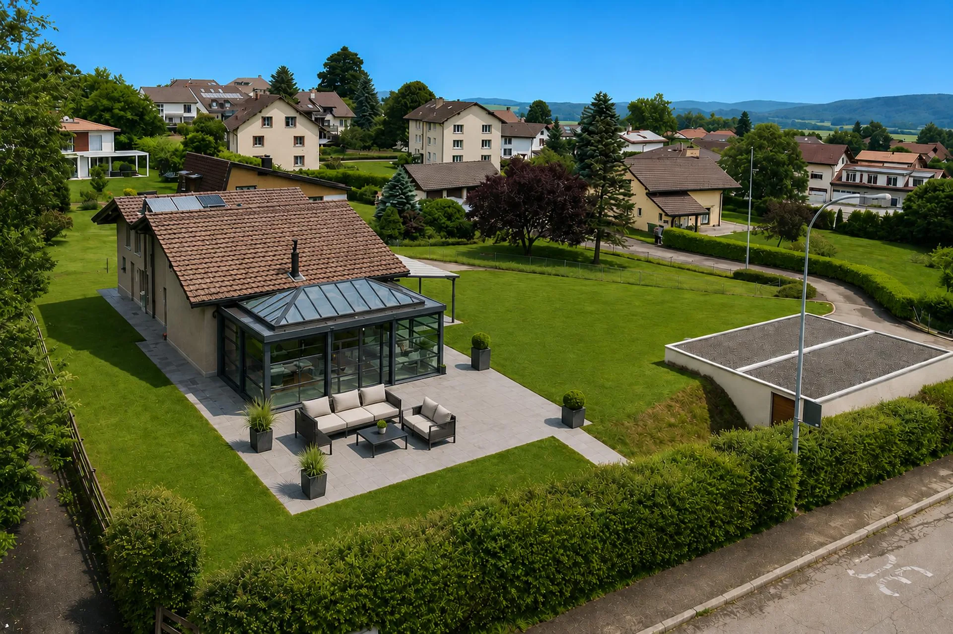 Grande propriété avec deux habitations indépendantes pouvant être réunifiées dans un cadre résidentiel privilégié
