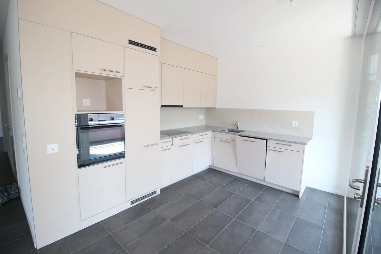 Magnifique logement de 3½ pièces dans immeuble récent