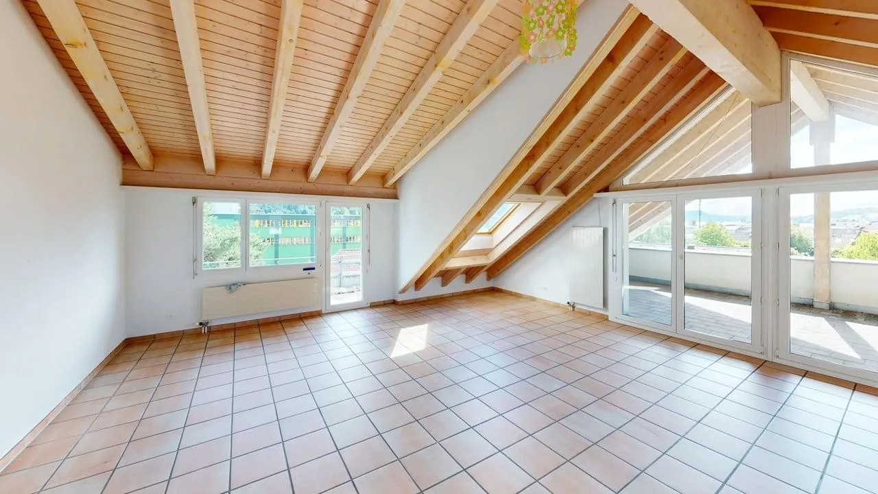 6-Zimmer-Wohnung mit viel Platz & idealer Lage in Schmerikon - Befristet bis zum 30.06.2027