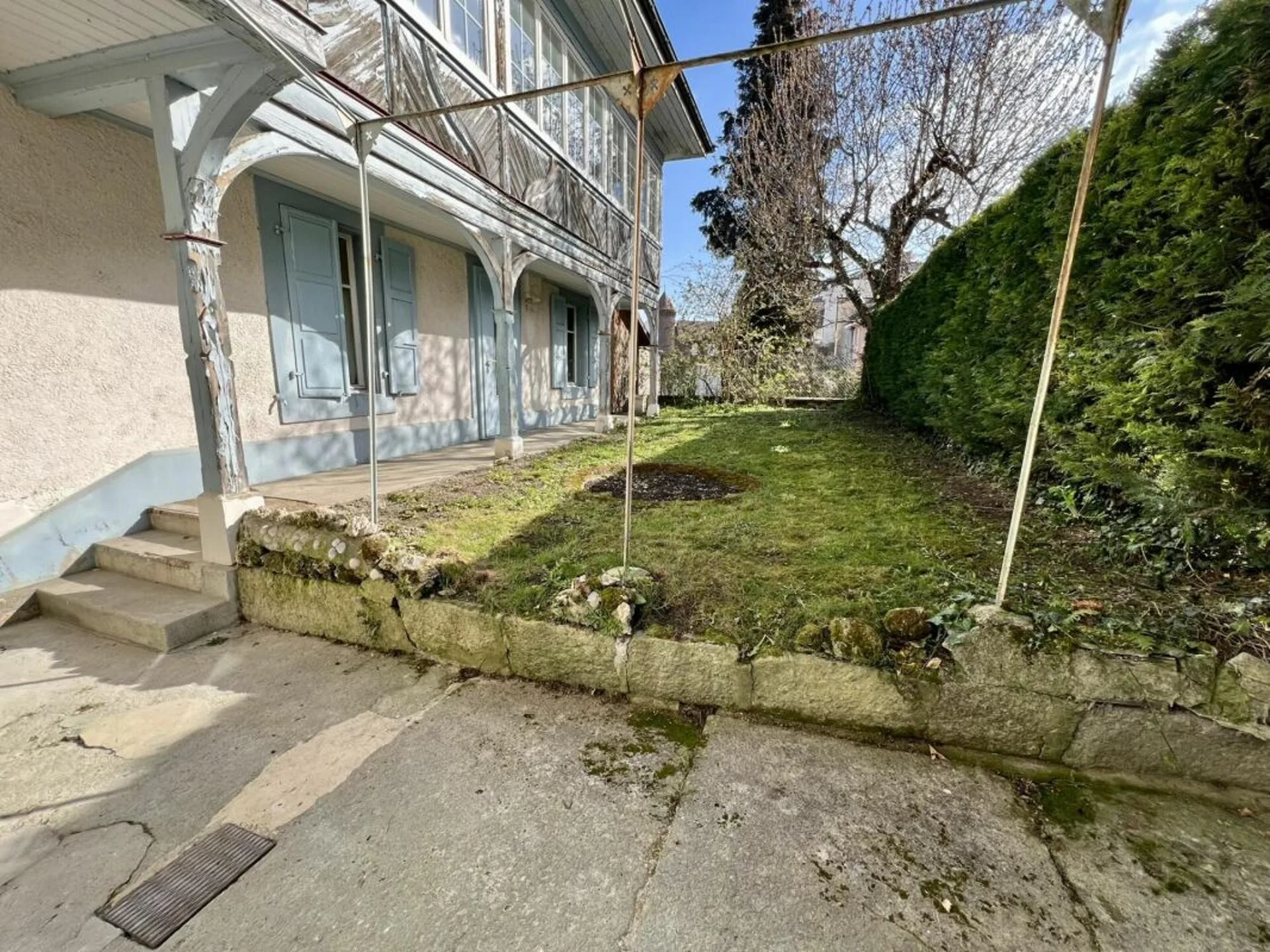 Image 12