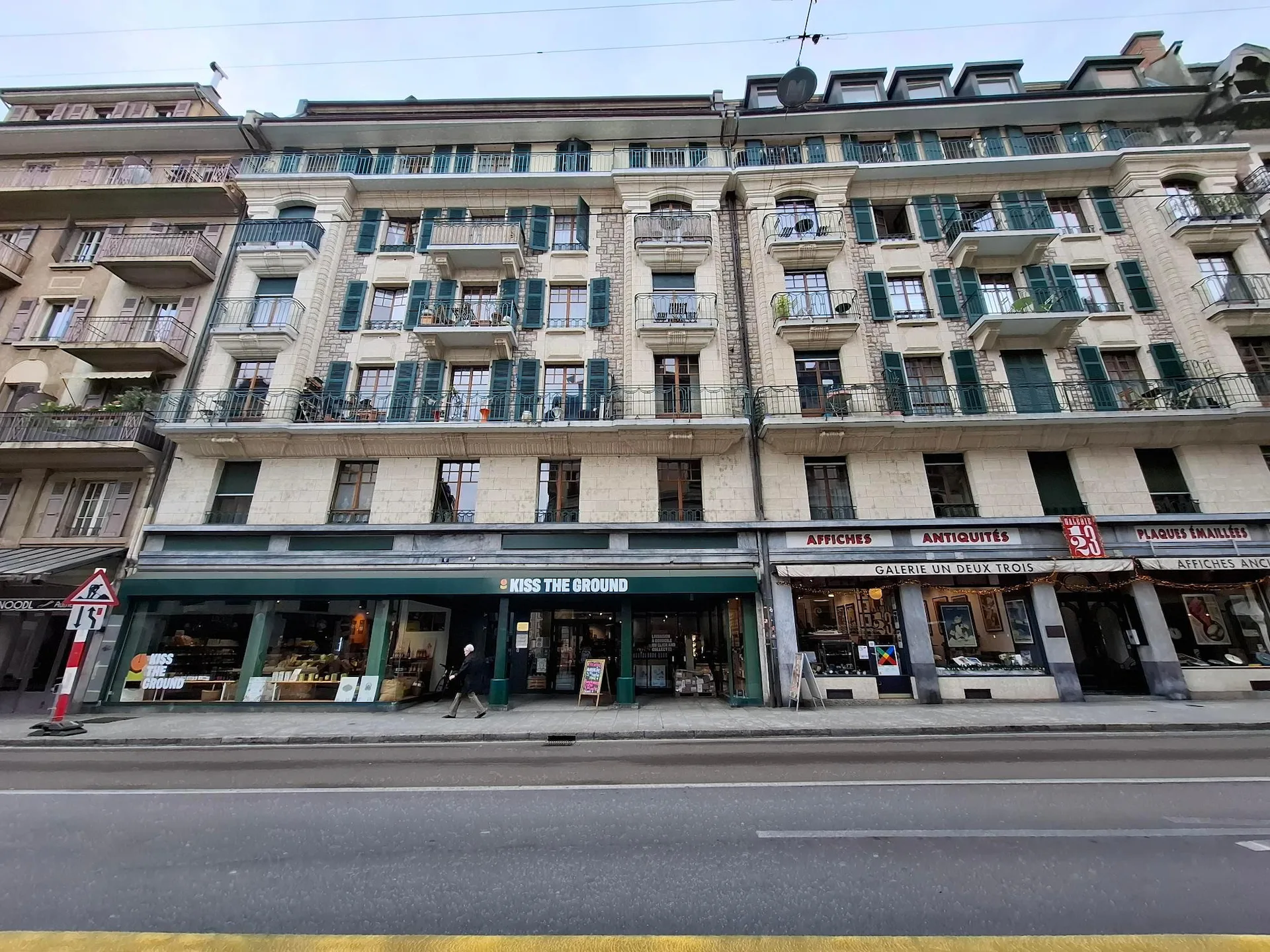 Appartement voller Charme, Rue des Eaux-Vives