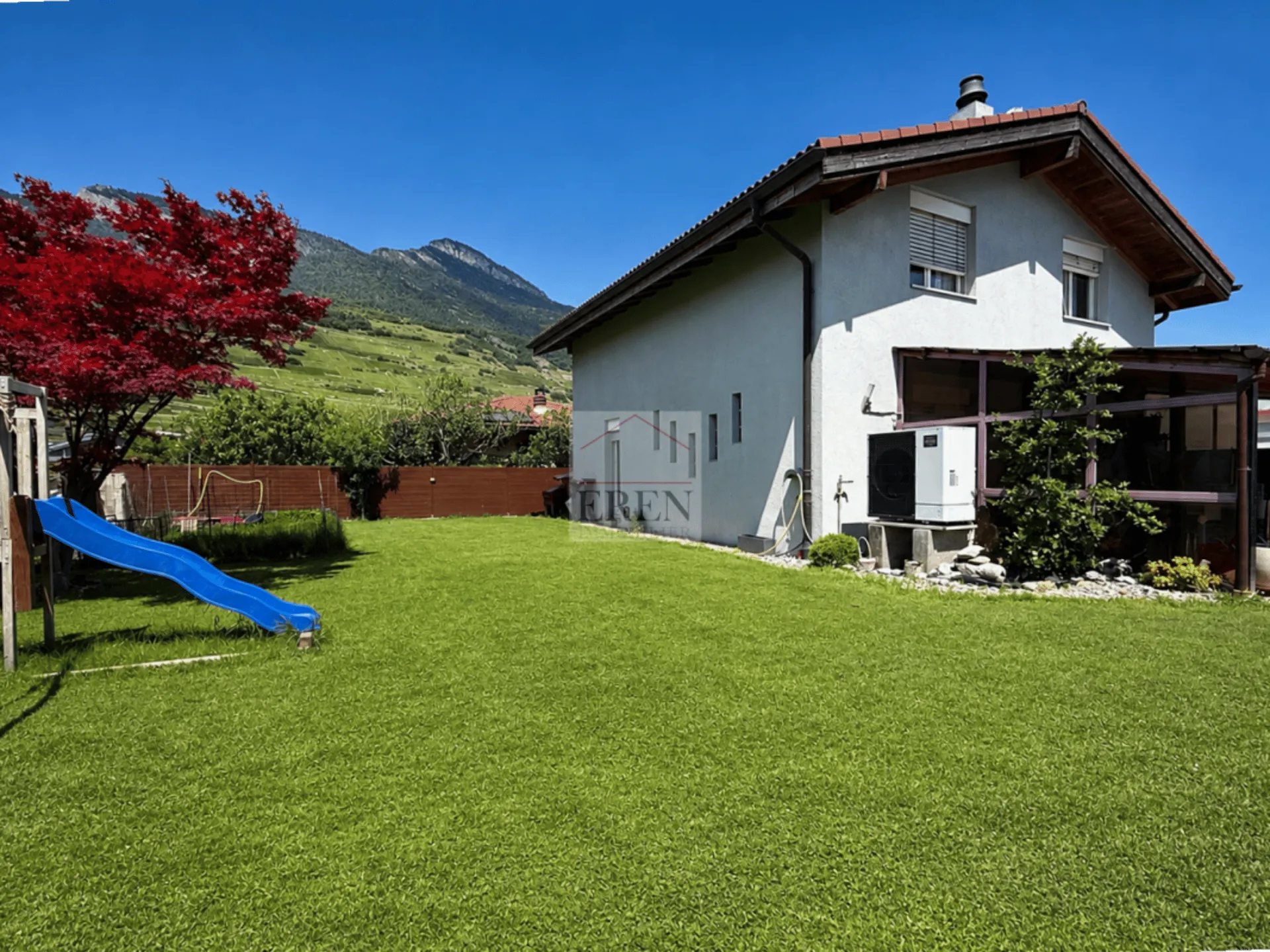 Villa individuelle 6 pièces de 146 m2 habitables + sous-sol avec garage - Idéale pour famille