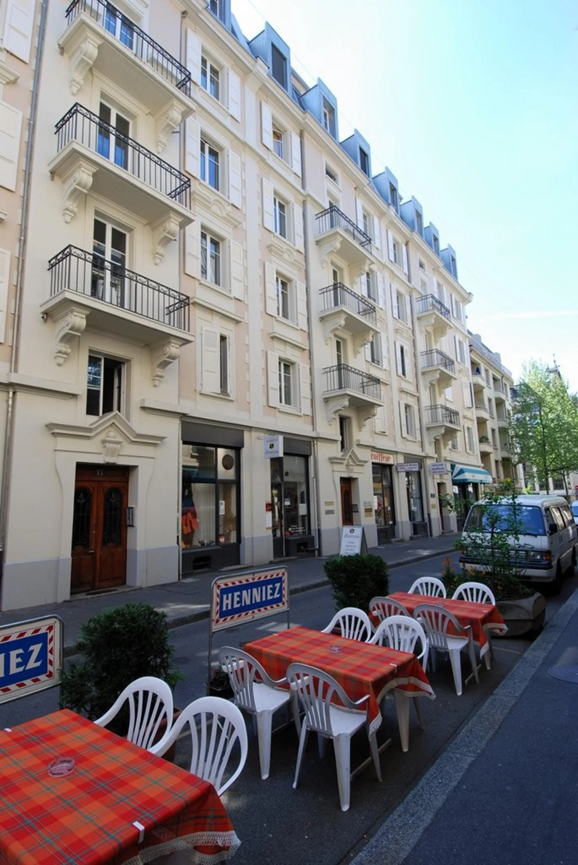 Appartement rénové quartier sous gare