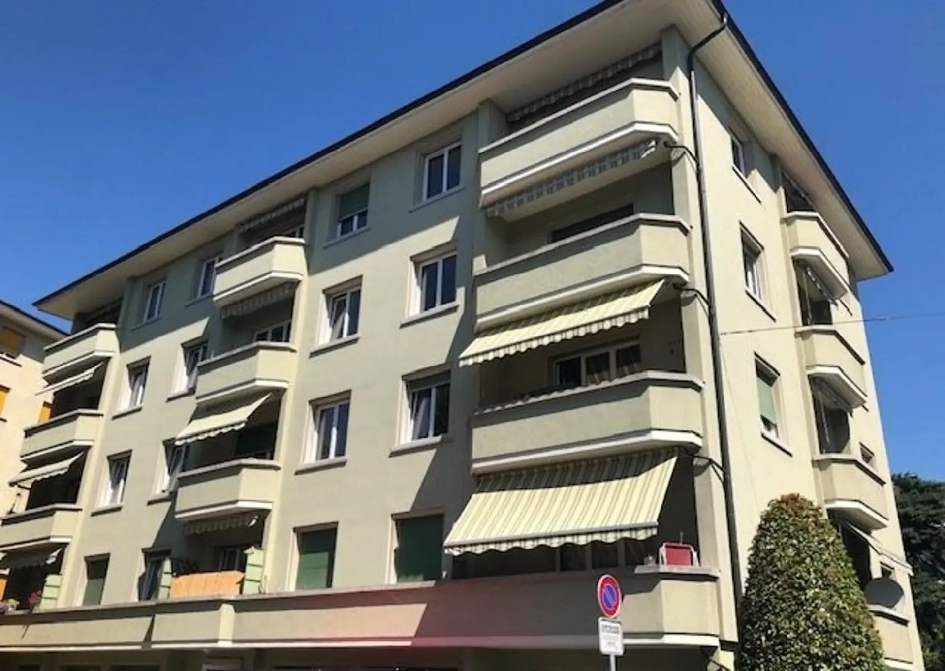 Ausschlaggebend ! Wunderschöne Wohnung in der Nähe aller Annehmlichkeiten !