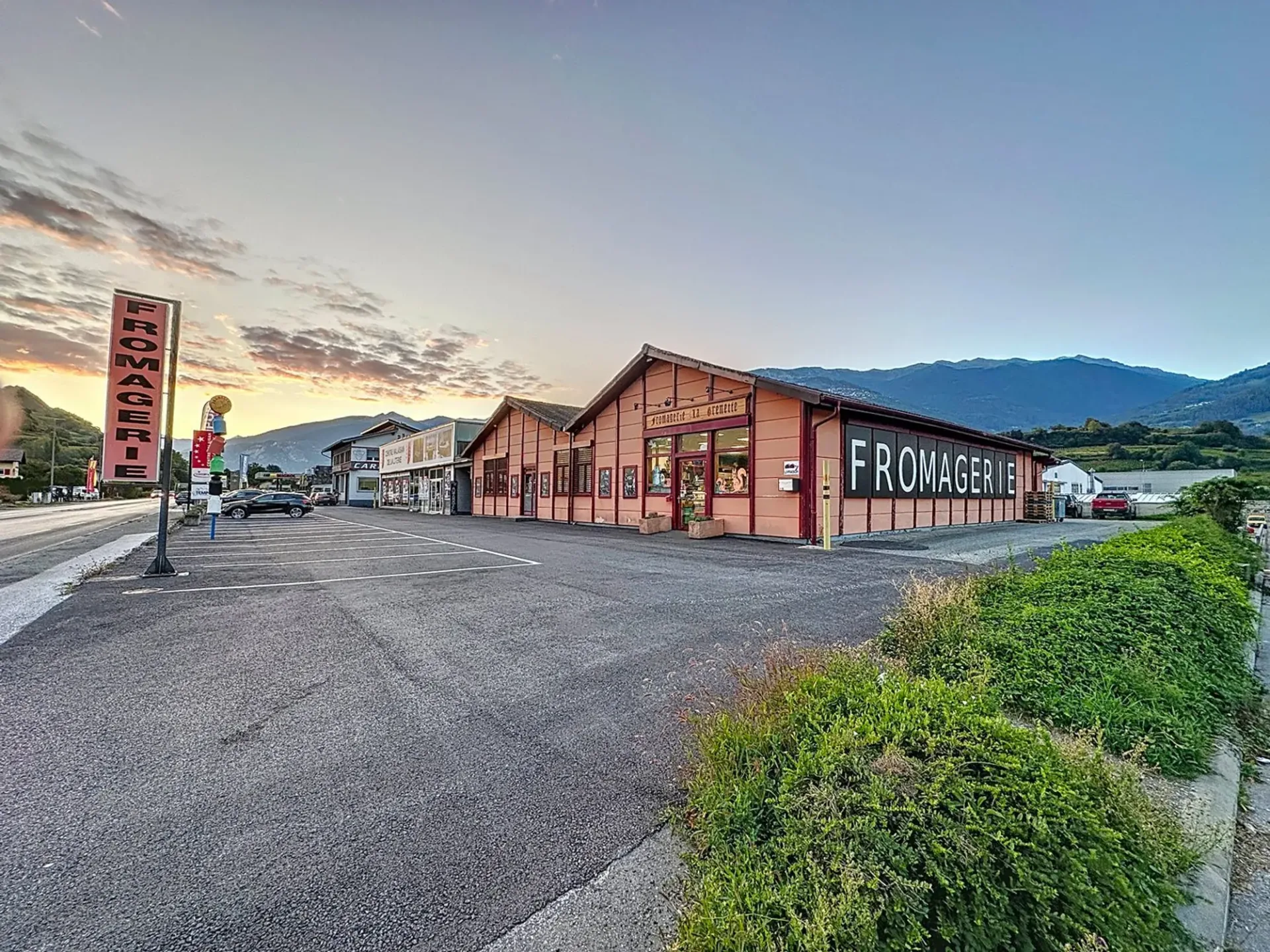 INVESTITIONSMÖGLICHKEIT IN CONTHEY