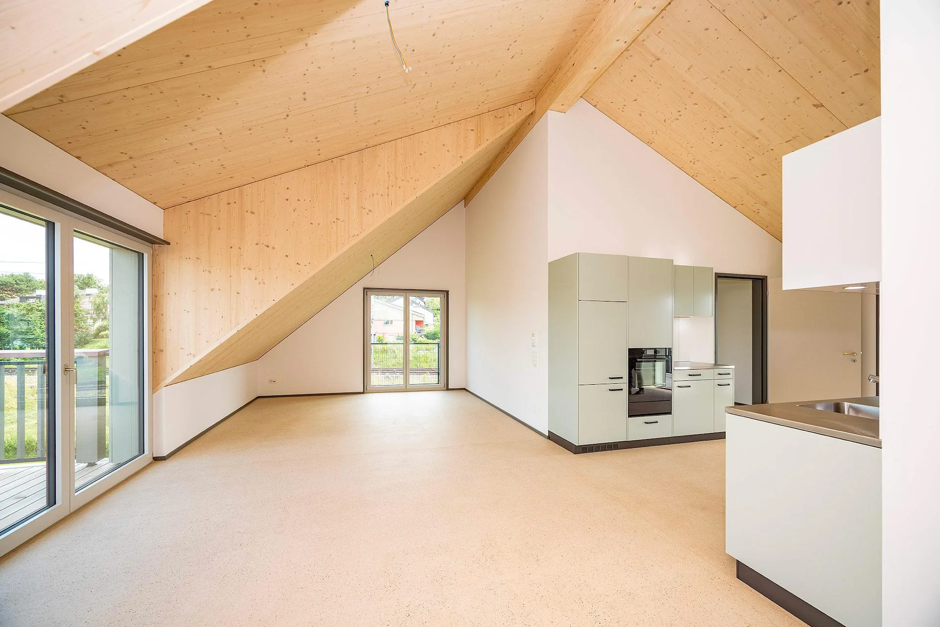 First-time occupancy - Living in old age from 55 years - Beautiful apartment on the top floor