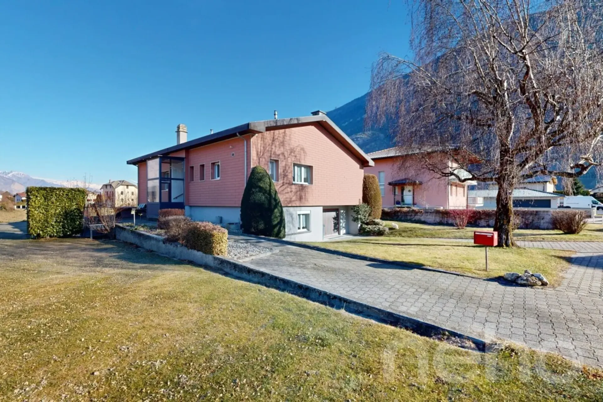 Herzlicher Familien-Tipp: Raum und Komfort in Charrat (Martigny)