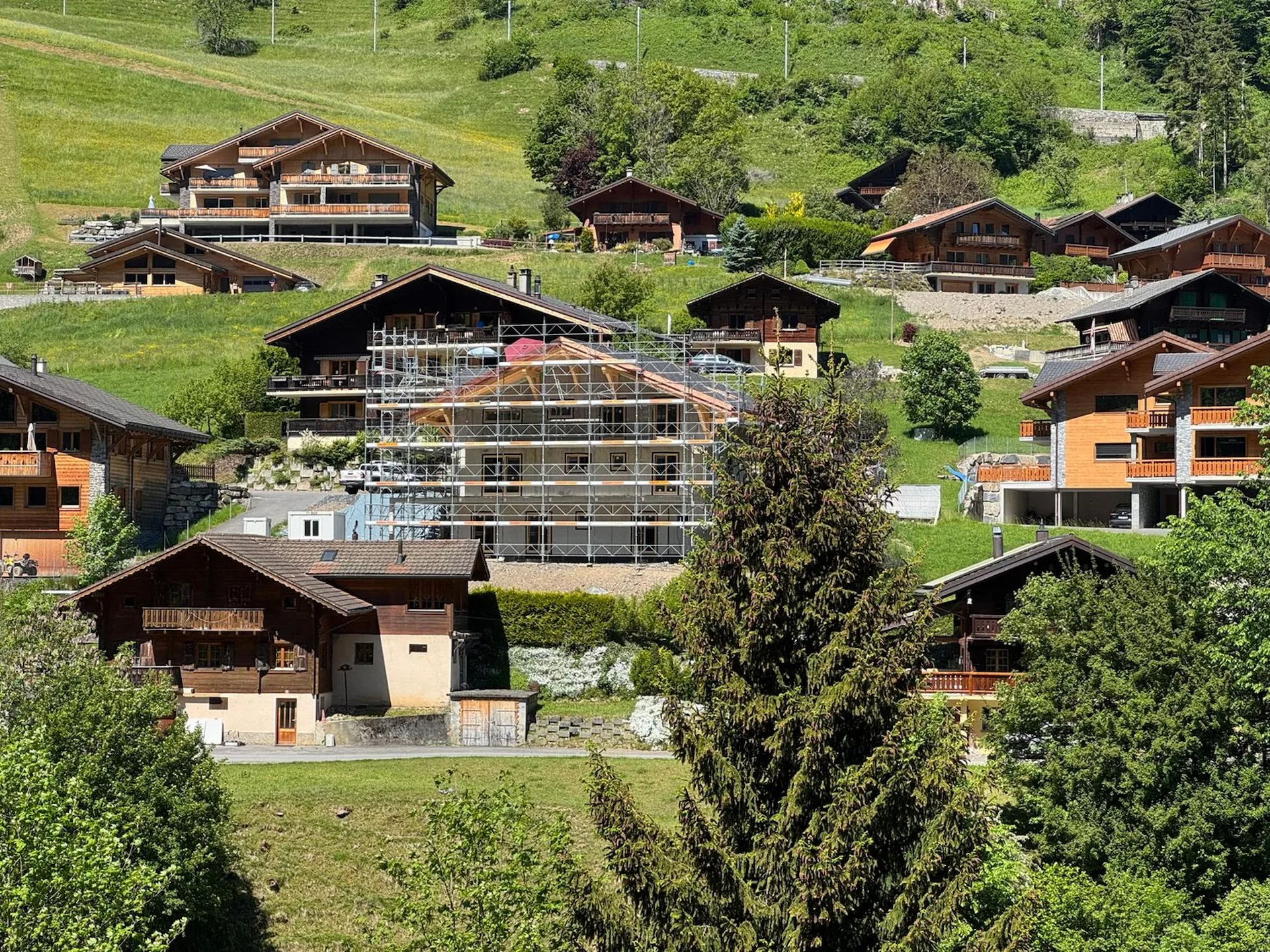 Prächtige 6,5-Zimmer-Wohnung in einem Chalet in Val-d'Illiez