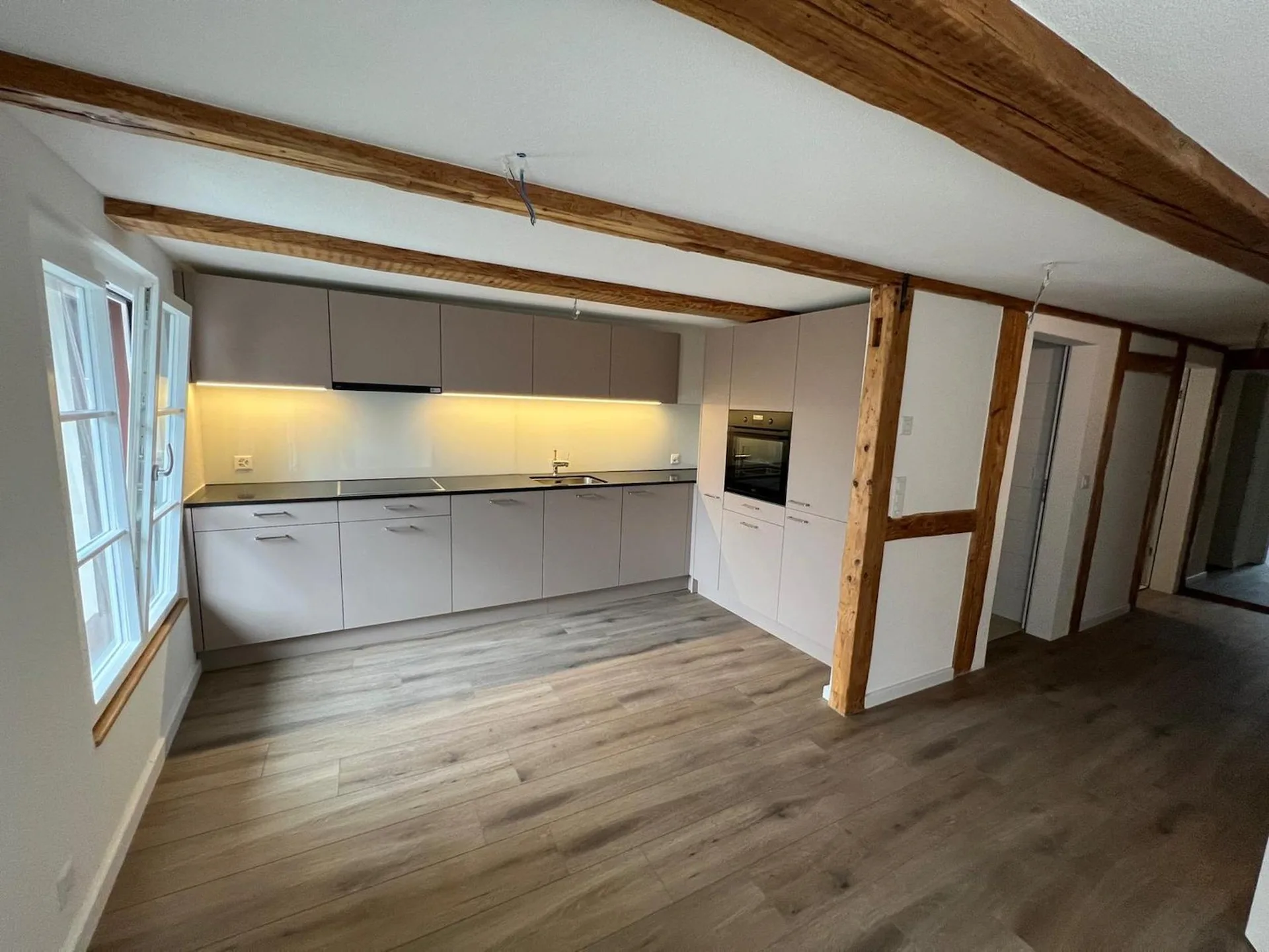 Nuovo appartamento di maisonette di 4,5 locali ristrutturato nel cuore della città
