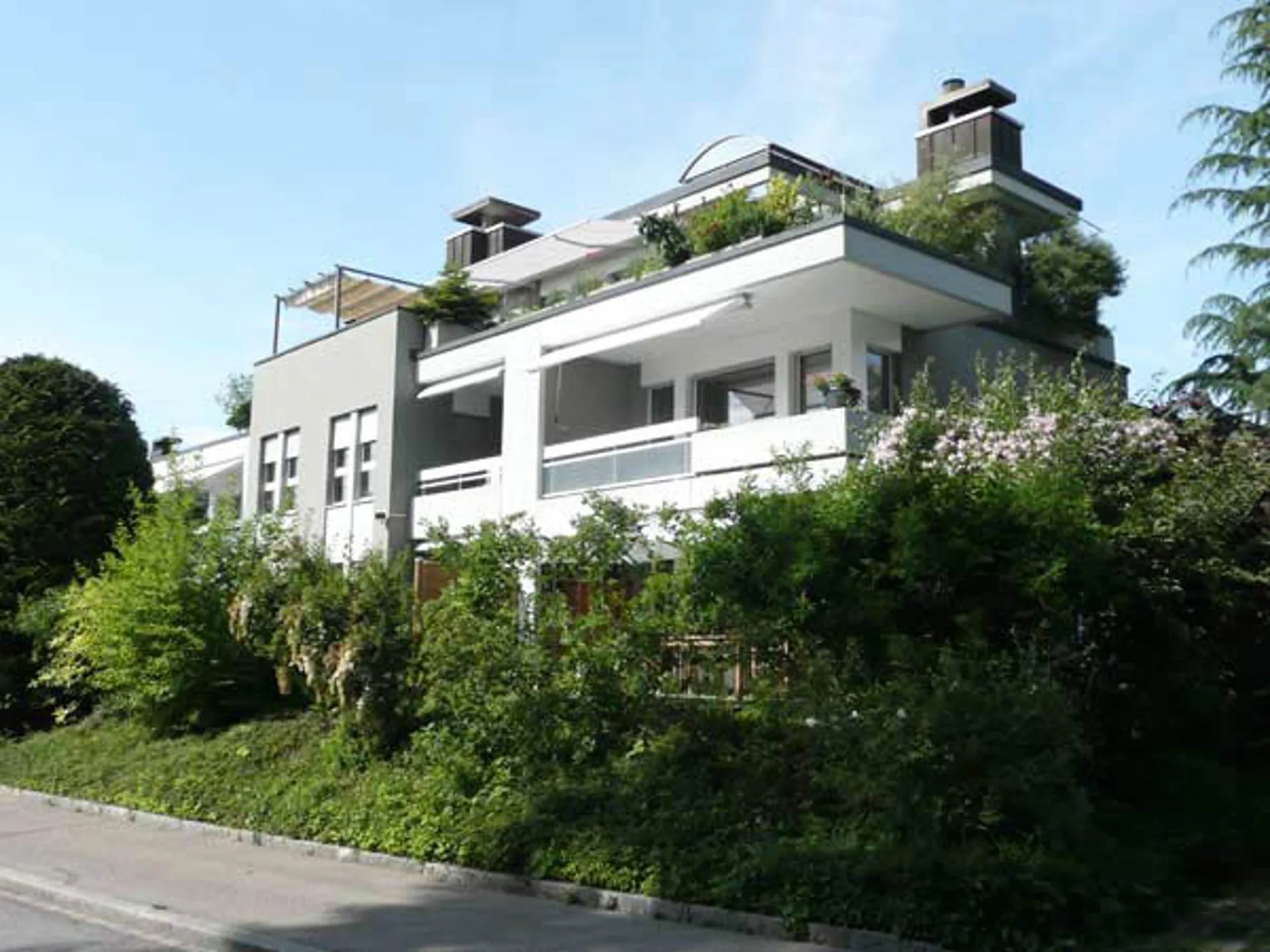 Im ruhigen Haslenquartier, auf der Waldegg