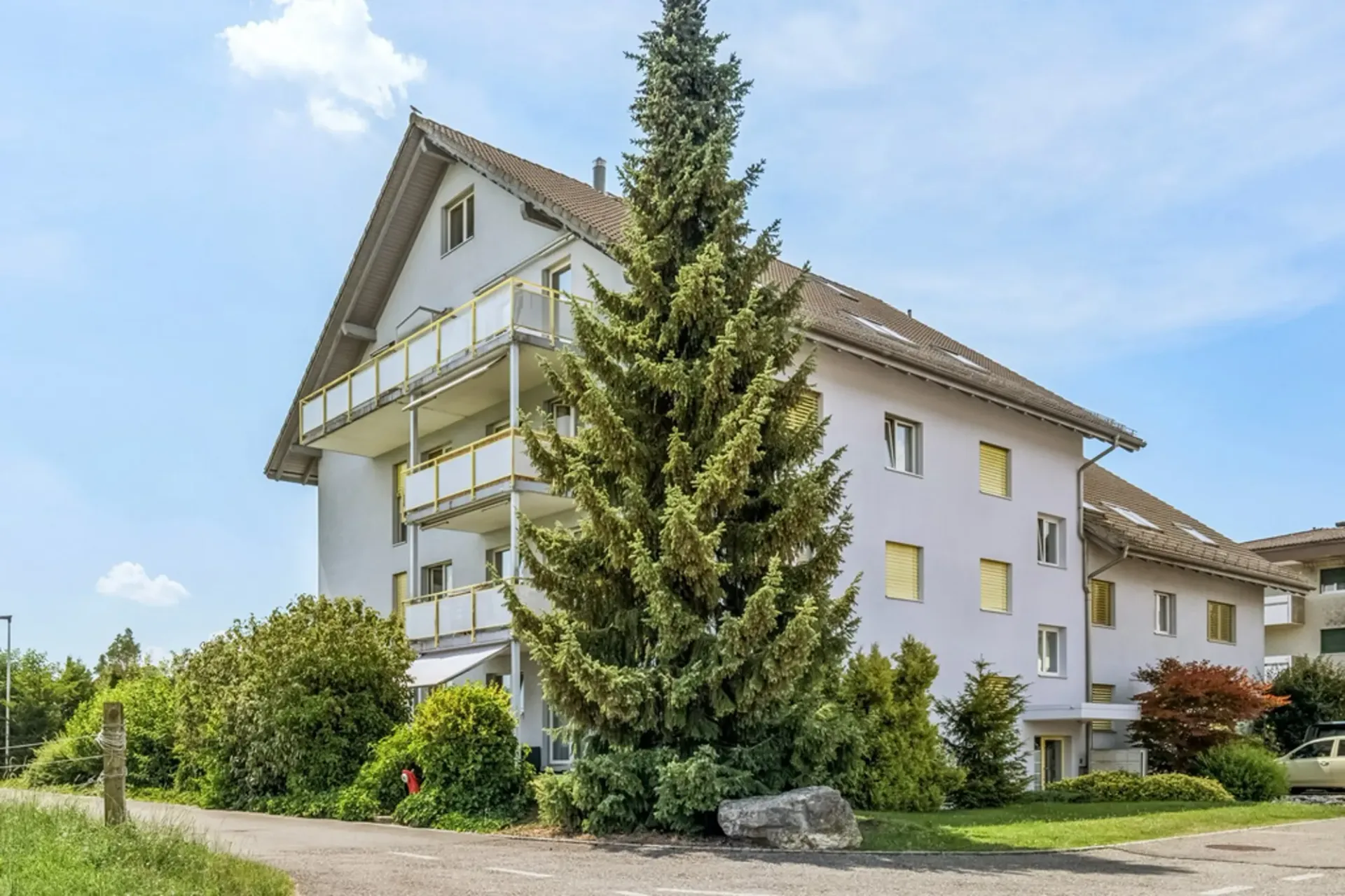 Wohnung mit herrlicher Aussicht - Erstvermietung nach Totalsanierung