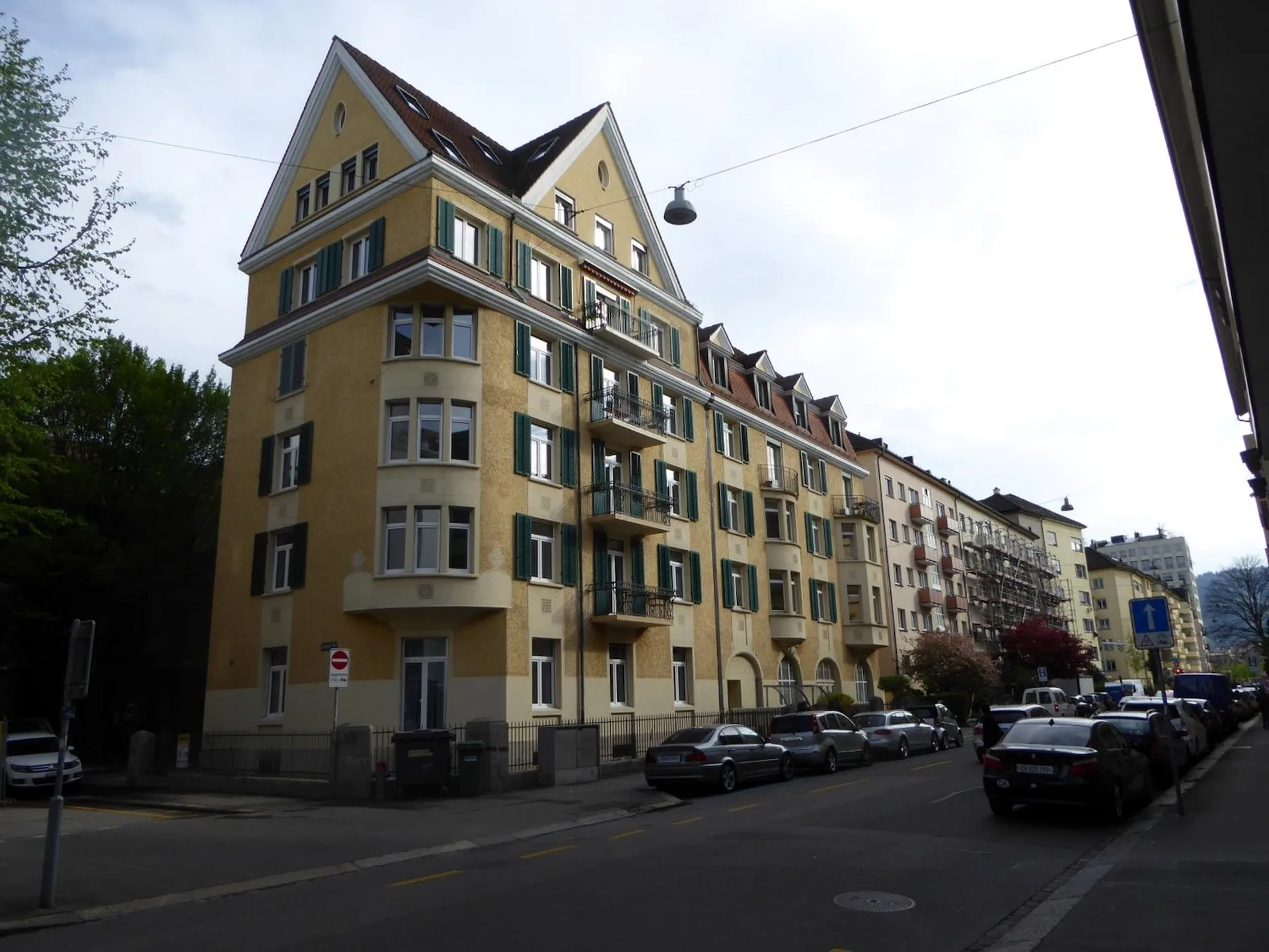 Gemütliche 2-Zimmer-Dachmaisonnette mit Dachterrasse