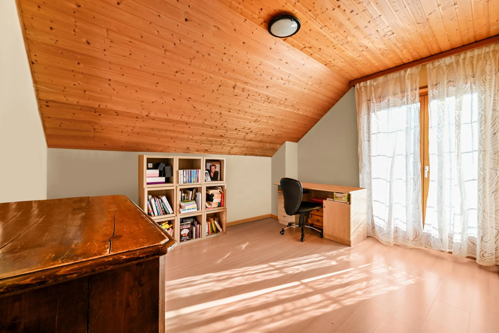 Image 12