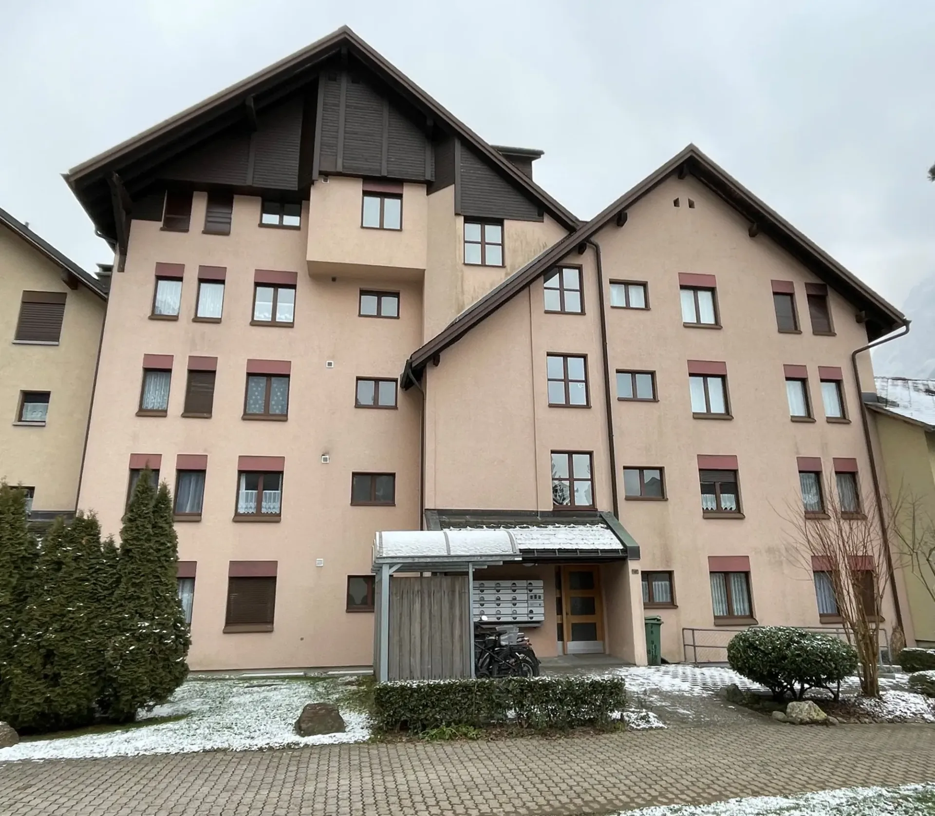 3,5-Zimmerwohnung in ruhigem Wohnquartier und toller Aussicht