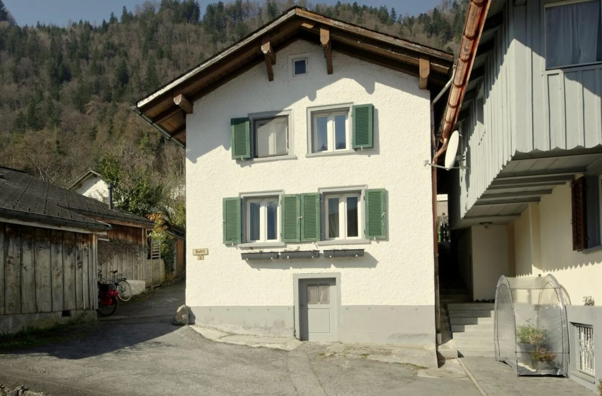 KLEIN UND FEIN