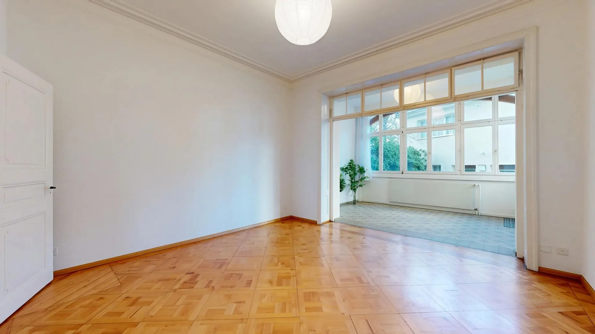 Traumhafte 5.5-Zimmer-Wohnung im Jugendstil mit Hobbyraum