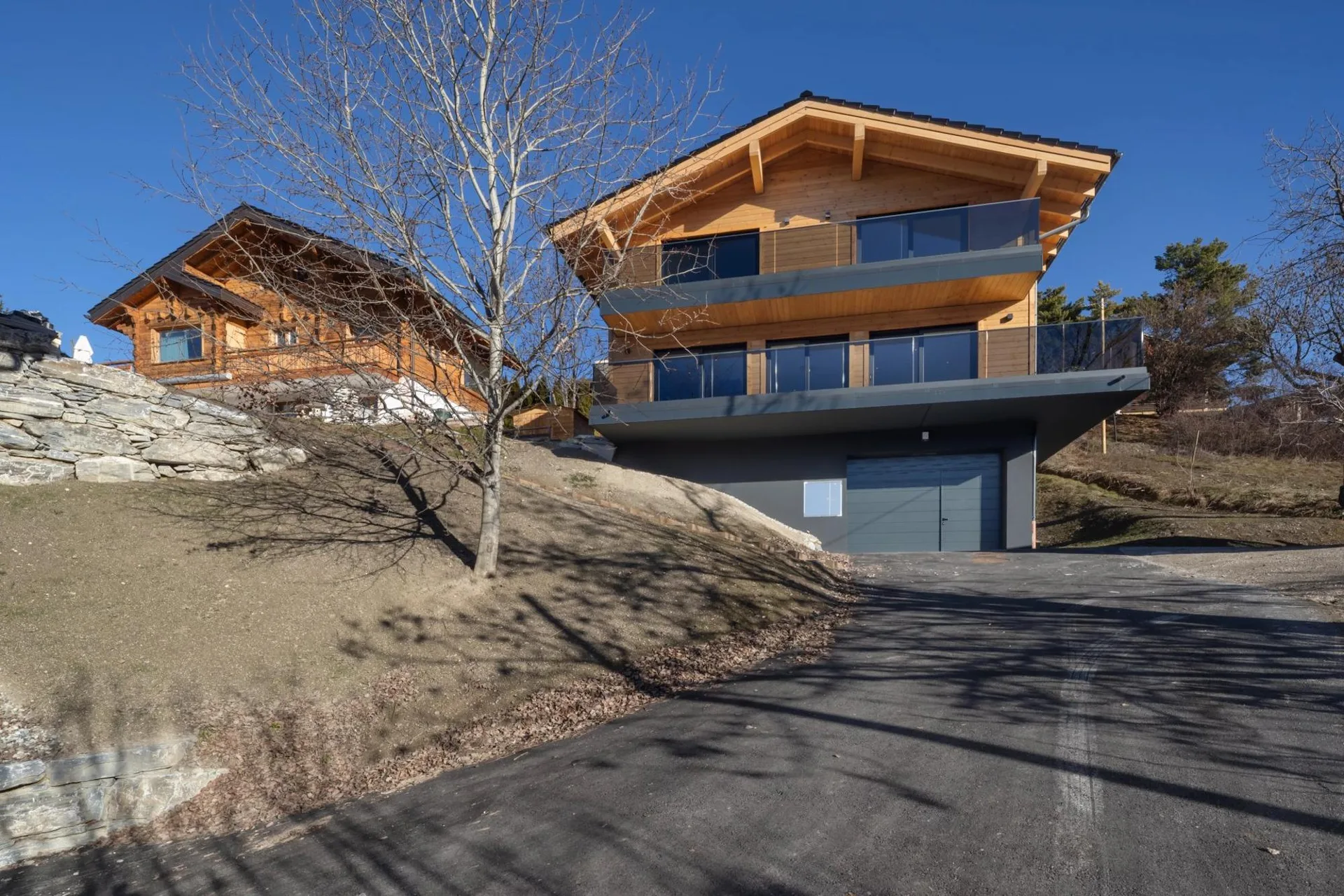 Chalet 5.5 Zimmer in der Nähe von Crans-Montana