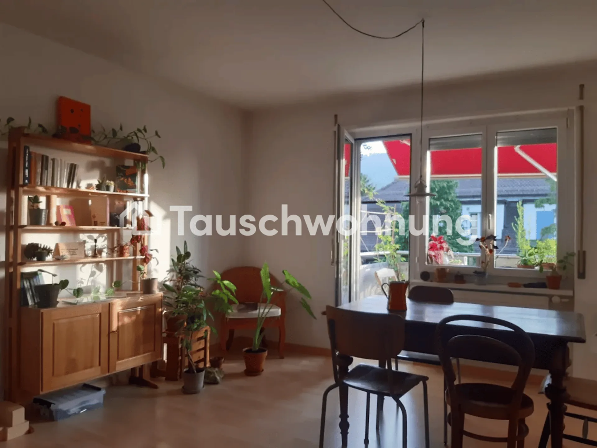 Helle, schöne Wohnung mit Sicht auf Uetliberg