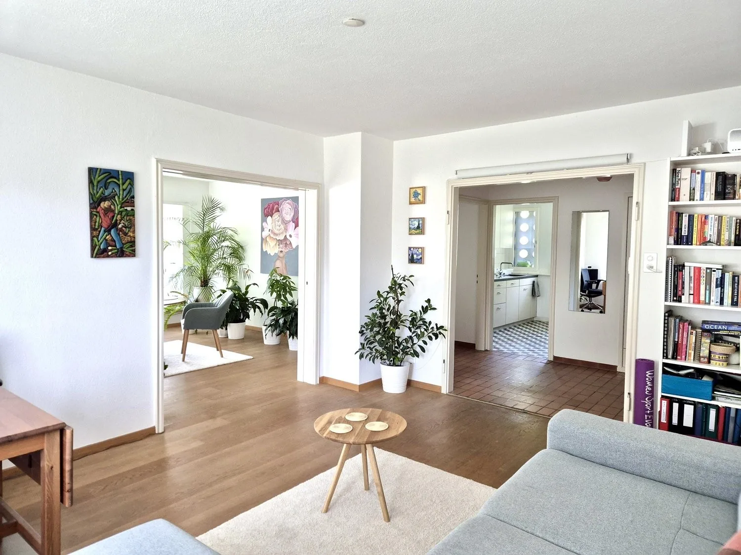 3 ZI-WOHNUNG IN ZÜRICH - KREIS 2 WOLLISHOFEN, MÖBLIERT, TEMPORÄR