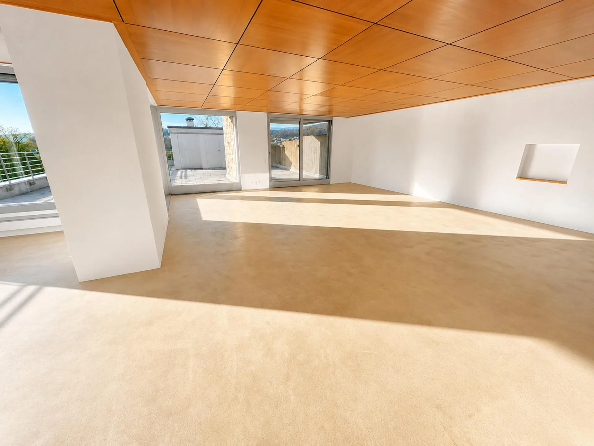 Exklusive 4.5-Zi.-Attikawohnung mit Dachterrasse und Cheminée in Aarau