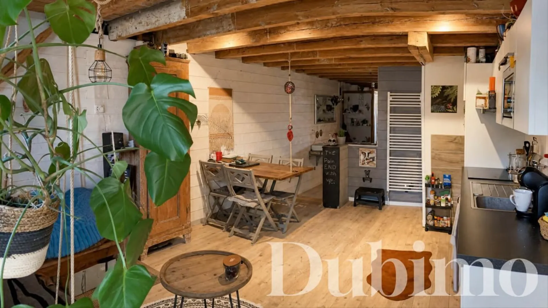 STUDIO AVEC JARDIN À CRÉMIN (LUCENS)