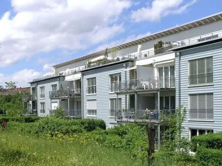 Wohnung mit Gartensitzplatz